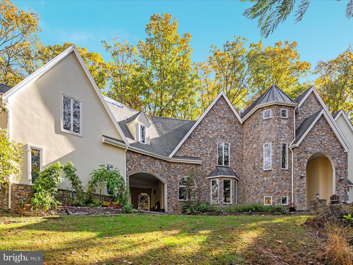 3497 BULL RUN MOUNTAIN RD, THE PLAINS, Virginia 20198, 6 Bedrooms Bedrooms, 22 Rooms Rooms,4 BathroomsBathrooms,Residential,For sale,3497 BULL RUN MOUNTAIN RD,VAFQ2019482 MLS # VAFQ2019482 3497 BULL RUN MOUNTAIN RD, THE PLAINS, Virginia 20198, 6 Bedrooms Bedrooms, 22 Rooms Rooms,4 BathroomsBathrooms,Residential,For sale,3497 BULL RUN MOUNTAIN RD,VAFQ2019482 MLS # VAFQ2019482