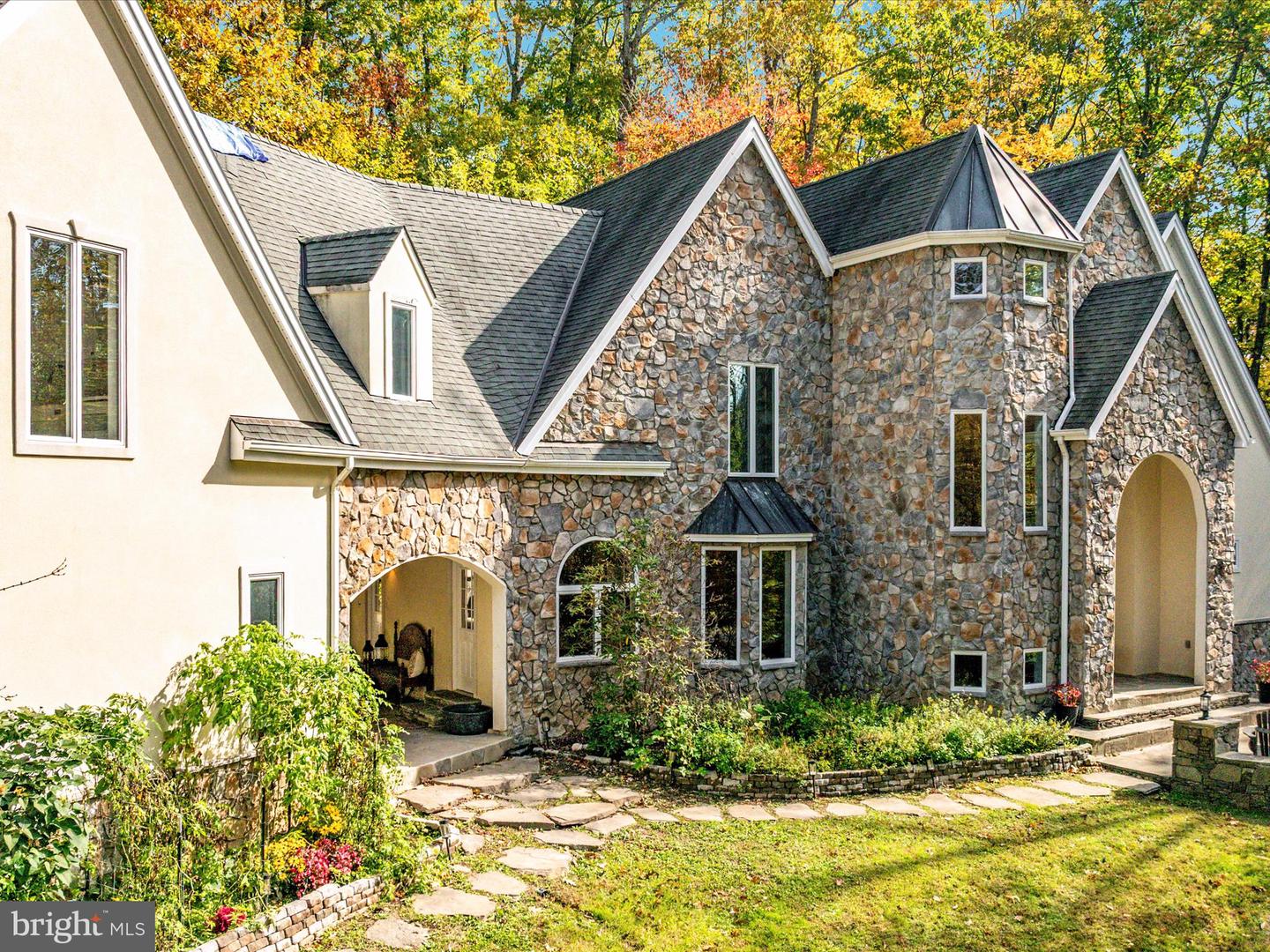 3497 BULL RUN MOUNTAIN RD, THE PLAINS, Virginia 20198, 6 Bedrooms Bedrooms, 22 Rooms Rooms,4 BathroomsBathrooms,Residential,For sale,3497 BULL RUN MOUNTAIN RD,VAFQ2019482 MLS # VAFQ2019482 3497 BULL RUN MOUNTAIN RD, THE PLAINS, Virginia 20198, 6 Bedrooms Bedrooms, 22 Rooms Rooms,4 BathroomsBathrooms,Residential,For sale,3497 BULL RUN MOUNTAIN RD,VAFQ2019482 MLS # VAFQ2019482