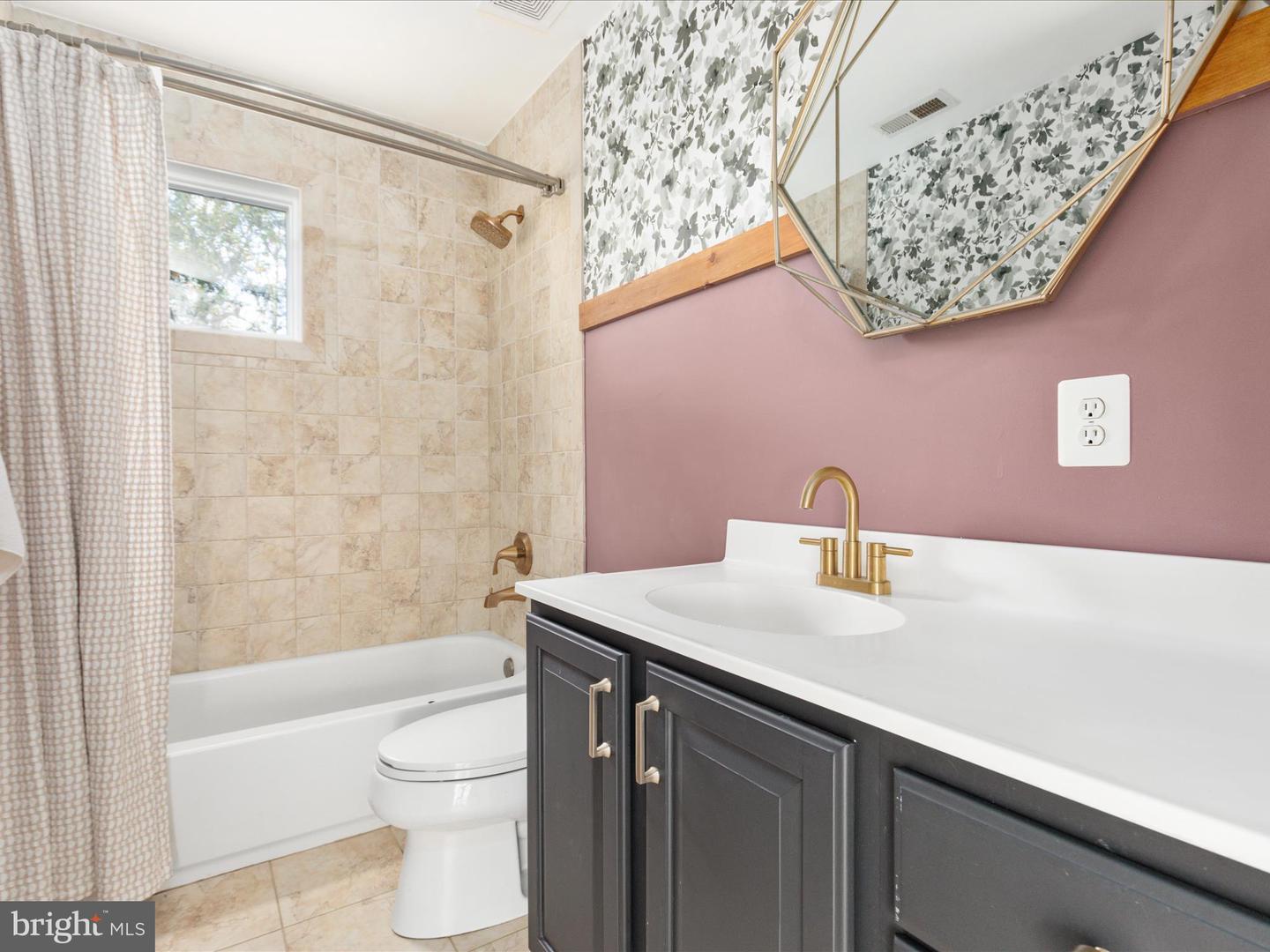 3497 BULL RUN MOUNTAIN RD, THE PLAINS, Virginia 20198, 6 Bedrooms Bedrooms, 22 Rooms Rooms,4 BathroomsBathrooms,Residential,For sale,3497 BULL RUN MOUNTAIN RD,VAFQ2019482 MLS # VAFQ2019482 3497 BULL RUN MOUNTAIN RD, THE PLAINS, Virginia 20198, 6 Bedrooms Bedrooms, 22 Rooms Rooms,4 BathroomsBathrooms,Residential,For sale,3497 BULL RUN MOUNTAIN RD,VAFQ2019482 MLS # VAFQ2019482