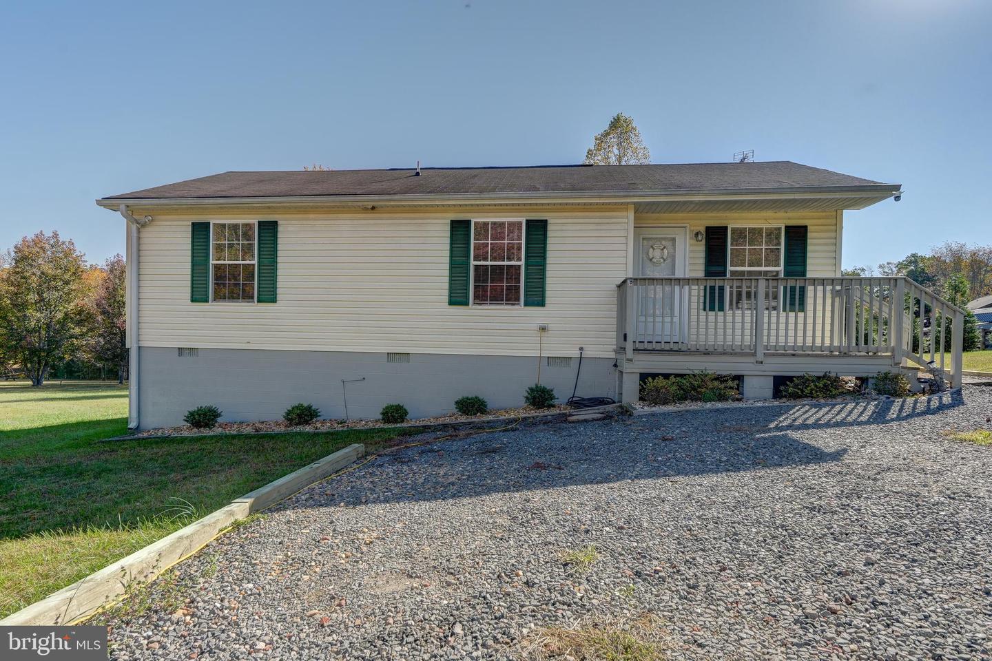 184 ANNA COVES BLVD, MINERAL, Virginia 23117, 3 Bedrooms Bedrooms, 9 Rooms Rooms,2 BathroomsBathrooms,Residential,For sale,184 ANNA COVES BLVD,VALA2008776 MLS # VALA2008776 184 ANNA COVES BLVD, MINERAL, Virginia 23117, 3 Bedrooms Bedrooms, 9 Rooms Rooms,2 BathroomsBathrooms,Residential,For sale,184 ANNA COVES BLVD,VALA2008776 MLS # VALA2008776