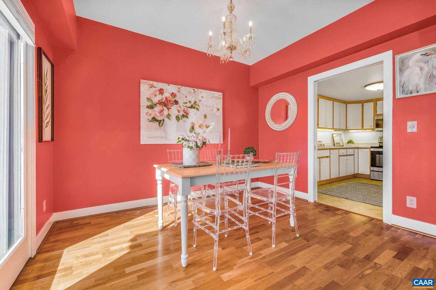 237 EAST JEFFERSON ST, CHARLOTTESVILLE, Virginia 22902, 2 Bedrooms Bedrooms, ,2 BathroomsBathrooms,Residential,For sale,237 EAST JEFFERSON ST,670356 MLS # 670356 237 EAST JEFFERSON ST, CHARLOTTESVILLE, Virginia 22902, 2 Bedrooms Bedrooms, ,2 BathroomsBathrooms,Residential,For sale,237 EAST JEFFERSON ST,670356 MLS # 670356