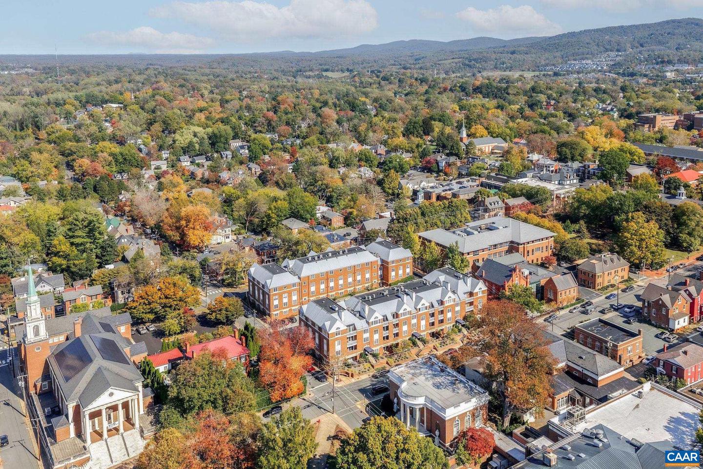 237 EAST JEFFERSON ST, CHARLOTTESVILLE, Virginia 22902, 2 Bedrooms Bedrooms, ,2 BathroomsBathrooms,Residential,For sale,237 EAST JEFFERSON ST,670356 MLS # 670356 237 EAST JEFFERSON ST, CHARLOTTESVILLE, Virginia 22902, 2 Bedrooms Bedrooms, ,2 BathroomsBathrooms,Residential,For sale,237 EAST JEFFERSON ST,670356 MLS # 670356
