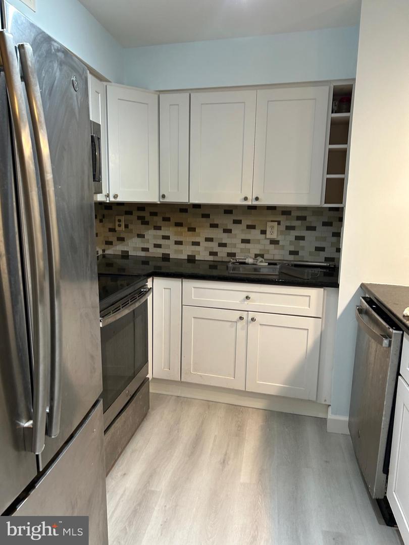 5809 ROYAL RIDGE DR #I, SPRINGFIELD, Virginia 22152, 2 Bedrooms Bedrooms, ,2 BathroomsBathrooms,Residential,For sale,5809 ROYAL RIDGE DR #I,VAFX2276142 MLS # VAFX2276142 5809 ROYAL RIDGE DR #I, SPRINGFIELD, Virginia 22152, 2 Bedrooms Bedrooms, ,2 BathroomsBathrooms,Residential,For sale,5809 ROYAL RIDGE DR #I,VAFX2276142 MLS # VAFX2276142