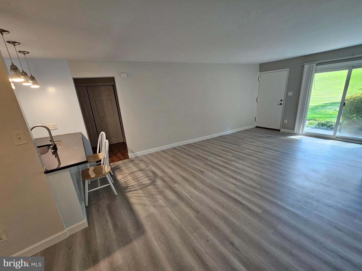 5809 ROYAL RIDGE DR #I, SPRINGFIELD, Virginia 22152, 2 Bedrooms Bedrooms, ,2 BathroomsBathrooms,Residential,For sale,5809 ROYAL RIDGE DR #I,VAFX2276142 MLS # VAFX2276142 5809 ROYAL RIDGE DR #I, SPRINGFIELD, Virginia 22152, 2 Bedrooms Bedrooms, ,2 BathroomsBathrooms,Residential,For sale,5809 ROYAL RIDGE DR #I,VAFX2276142 MLS # VAFX2276142