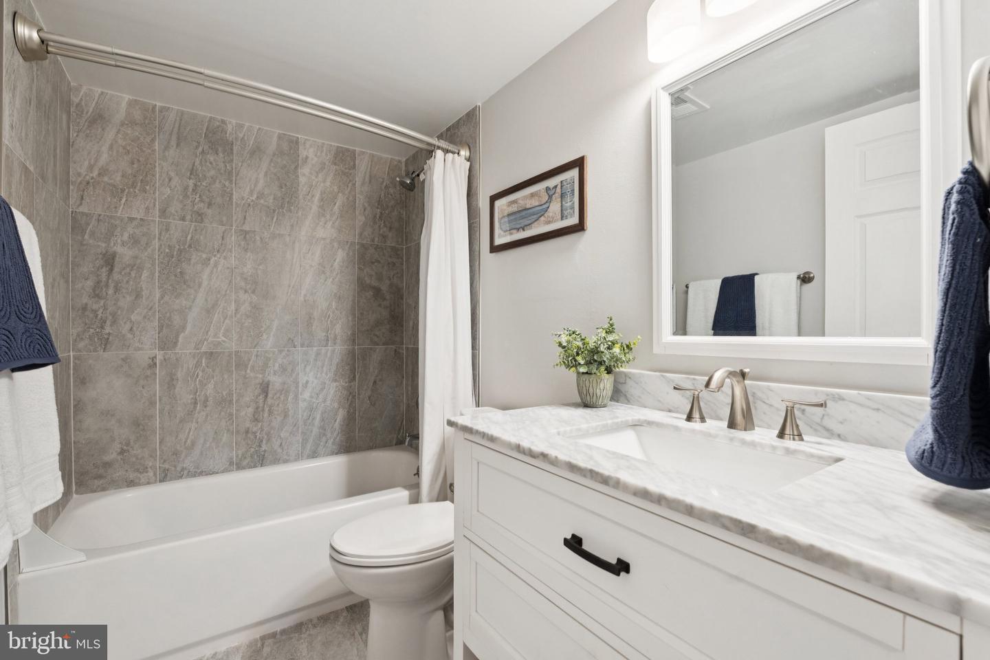 8518 RIVERSIDE RD, ALEXANDRIA, Virginia 22308, 4 Bedrooms Bedrooms, ,3 BathroomsBathrooms,Residential,For sale,8518 RIVERSIDE RD,VAFX2276146 MLS # VAFX2276146