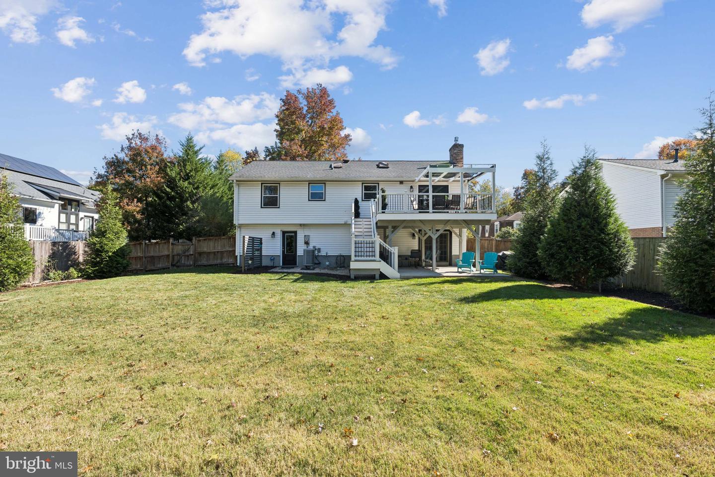 8518 RIVERSIDE RD, ALEXANDRIA, Virginia 22308, 4 Bedrooms Bedrooms, ,3 BathroomsBathrooms,Residential,For sale,8518 RIVERSIDE RD,VAFX2276146 MLS # VAFX2276146