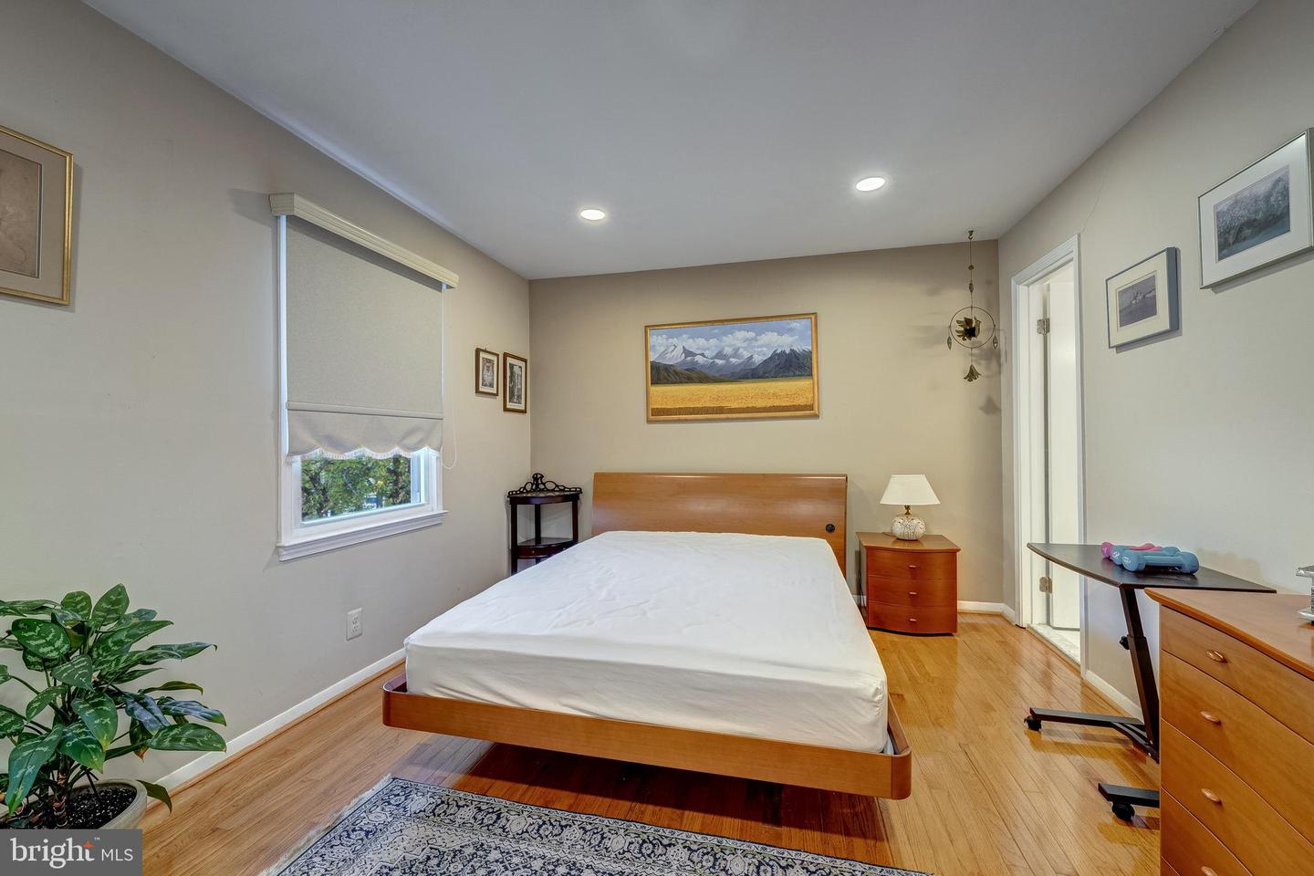 7779 TIVERTON DR, SPRINGFIELD, Virginia 22152, 3 Bedrooms Bedrooms, ,2 BathroomsBathrooms,Residential,For sale,7779 TIVERTON DR,VAFX2276014 MLS # VAFX2276014 7779 TIVERTON DR, SPRINGFIELD, Virginia 22152, 3 Bedrooms Bedrooms, ,2 BathroomsBathrooms,Residential,For sale,7779 TIVERTON DR,VAFX2276014 MLS # VAFX2276014