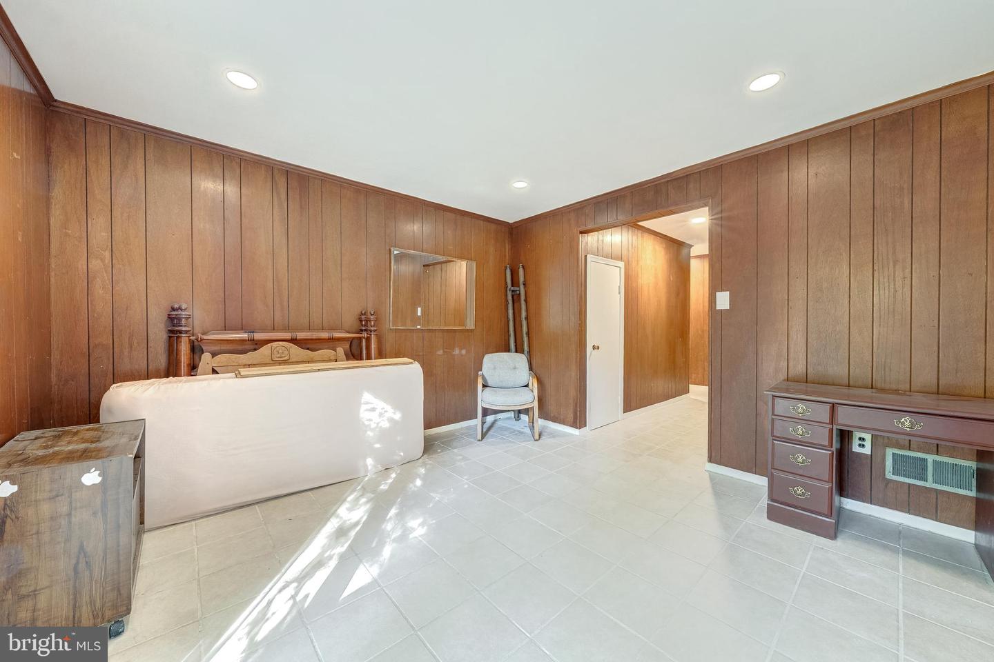 7779 TIVERTON DR, SPRINGFIELD, Virginia 22152, 3 Bedrooms Bedrooms, ,2 BathroomsBathrooms,Residential,For sale,7779 TIVERTON DR,VAFX2276014 MLS # VAFX2276014 7779 TIVERTON DR, SPRINGFIELD, Virginia 22152, 3 Bedrooms Bedrooms, ,2 BathroomsBathrooms,Residential,For sale,7779 TIVERTON DR,VAFX2276014 MLS # VAFX2276014