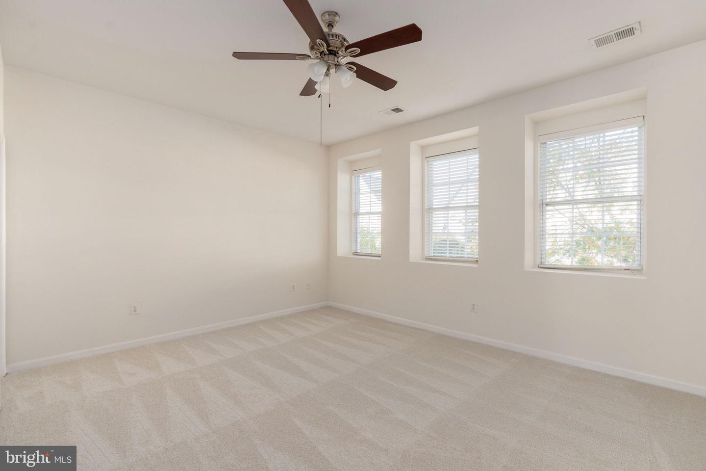 1825 CEDAR COVE WAY #201, WOODBRIDGE, Virginia 22191, 3 Bedrooms Bedrooms, ,2 BathroomsBathrooms,Residential,For sale,1825 CEDAR COVE WAY #201,VAPW2106668 MLS # VAPW2106668 1825 CEDAR COVE WAY #201, WOODBRIDGE, Virginia 22191, 3 Bedrooms Bedrooms, ,2 BathroomsBathrooms,Residential,For sale,1825 CEDAR COVE WAY #201,VAPW2106668 MLS # VAPW2106668