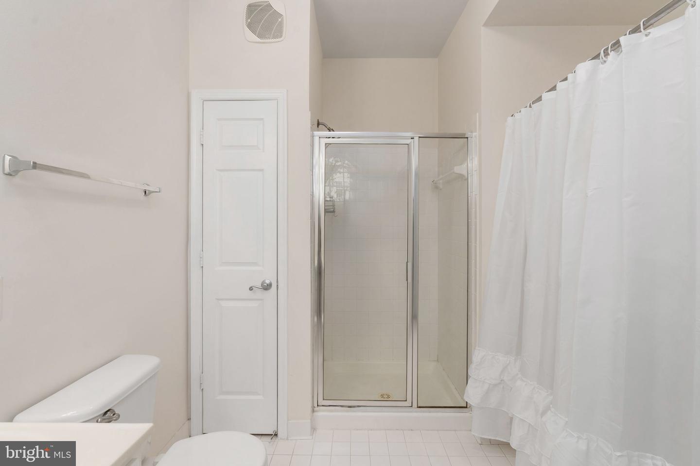 1825 CEDAR COVE WAY #201, WOODBRIDGE, Virginia 22191, 3 Bedrooms Bedrooms, ,2 BathroomsBathrooms,Residential,For sale,1825 CEDAR COVE WAY #201,VAPW2106668 MLS # VAPW2106668 1825 CEDAR COVE WAY #201, WOODBRIDGE, Virginia 22191, 3 Bedrooms Bedrooms, ,2 BathroomsBathrooms,Residential,For sale,1825 CEDAR COVE WAY #201,VAPW2106668 MLS # VAPW2106668