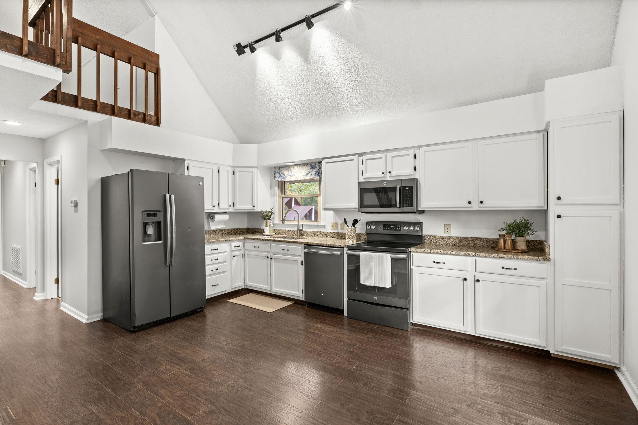 6184 RUNKLES GAP RD, ELKTON, Virginia 22827, 3 Bedrooms Bedrooms, ,2 BathroomsBathrooms,Residential,6184 RUNKLES GAP RD,670461 MLS # 670461 6184 RUNKLES GAP RD, ELKTON, Virginia 22827, 3 Bedrooms Bedrooms, ,2 BathroomsBathrooms,Residential,6184 RUNKLES GAP RD,670461 MLS # 670461