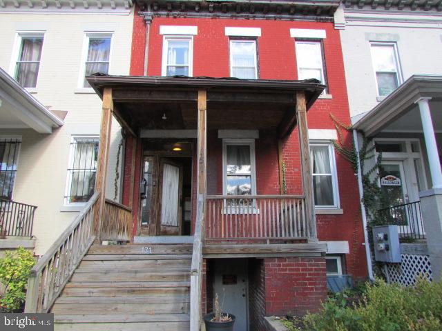 131 FLORIDA AVE NW, WASHINGTON, District Of Columbia 20001, 3 Bedrooms Bedrooms, ,1 BathroomBathrooms,Residential,For sale,131 FLORIDA AVE NW,DCDC2228878 MLS # DCDC2228878