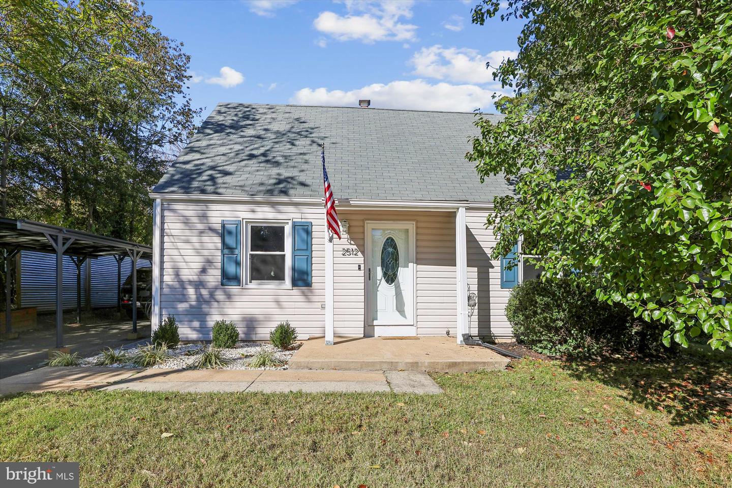 2512 JAMAICA DR, ALEXANDRIA, Virginia 22303, 4 Bedrooms Bedrooms, 7 Rooms Rooms,3 BathroomsBathrooms,Residential,For sale,2512 JAMAICA DR,VAFX2276092 MLS # VAFX2276092