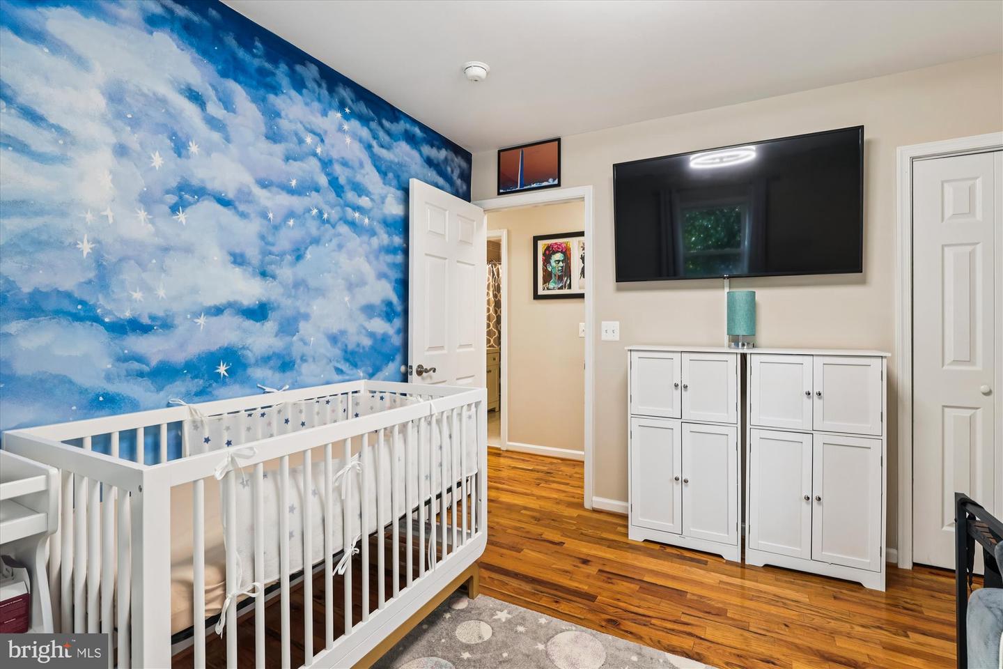 2512 JAMAICA DR, ALEXANDRIA, Virginia 22303, 4 Bedrooms Bedrooms, 7 Rooms Rooms,3 BathroomsBathrooms,Residential,For sale,2512 JAMAICA DR,VAFX2276092 MLS # VAFX2276092