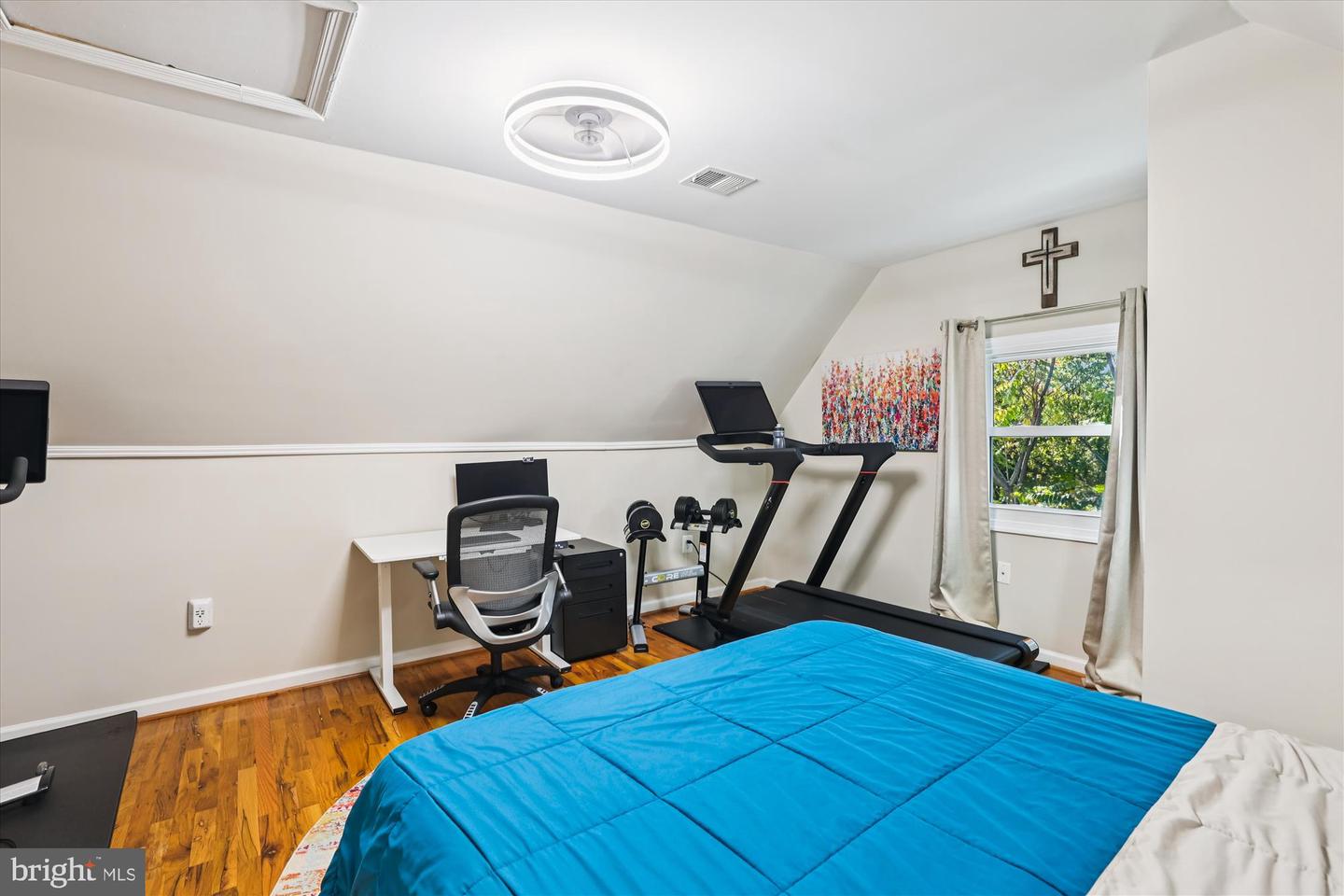 2512 JAMAICA DR, ALEXANDRIA, Virginia 22303, 4 Bedrooms Bedrooms, 7 Rooms Rooms,3 BathroomsBathrooms,Residential,For sale,2512 JAMAICA DR,VAFX2276092 MLS # VAFX2276092