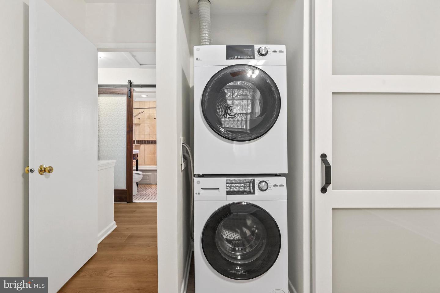 4619-C 28TH RD S #C, ARLINGTON, Virginia 22206, 2 Bedrooms Bedrooms, ,1 BathroomBathrooms,Residential,For sale,4619-C 28TH RD S #C,VAAR2065292 MLS # VAAR2065292 4619-C 28TH RD S #C, ARLINGTON, Virginia 22206, 2 Bedrooms Bedrooms, ,1 BathroomBathrooms,Residential,For sale,4619-C 28TH RD S #C,VAAR2065292 MLS # VAAR2065292