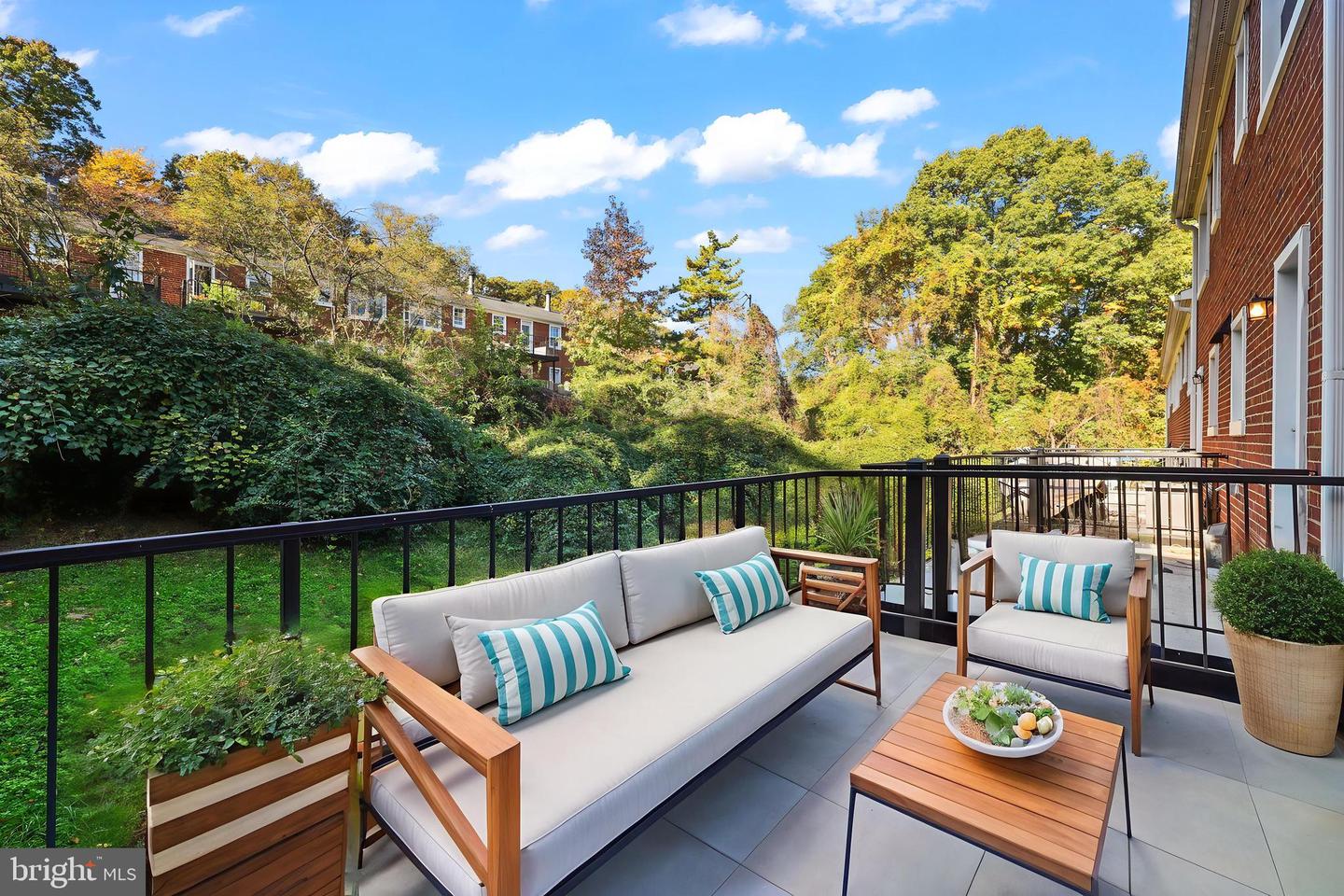 4619-C 28TH RD S #C, ARLINGTON, Virginia 22206, 2 Bedrooms Bedrooms, ,1 BathroomBathrooms,Residential,For sale,4619-C 28TH RD S #C,VAAR2065292 MLS # VAAR2065292 4619-C 28TH RD S #C, ARLINGTON, Virginia 22206, 2 Bedrooms Bedrooms, ,1 BathroomBathrooms,Residential,For sale,4619-C 28TH RD S #C,VAAR2065292 MLS # VAAR2065292