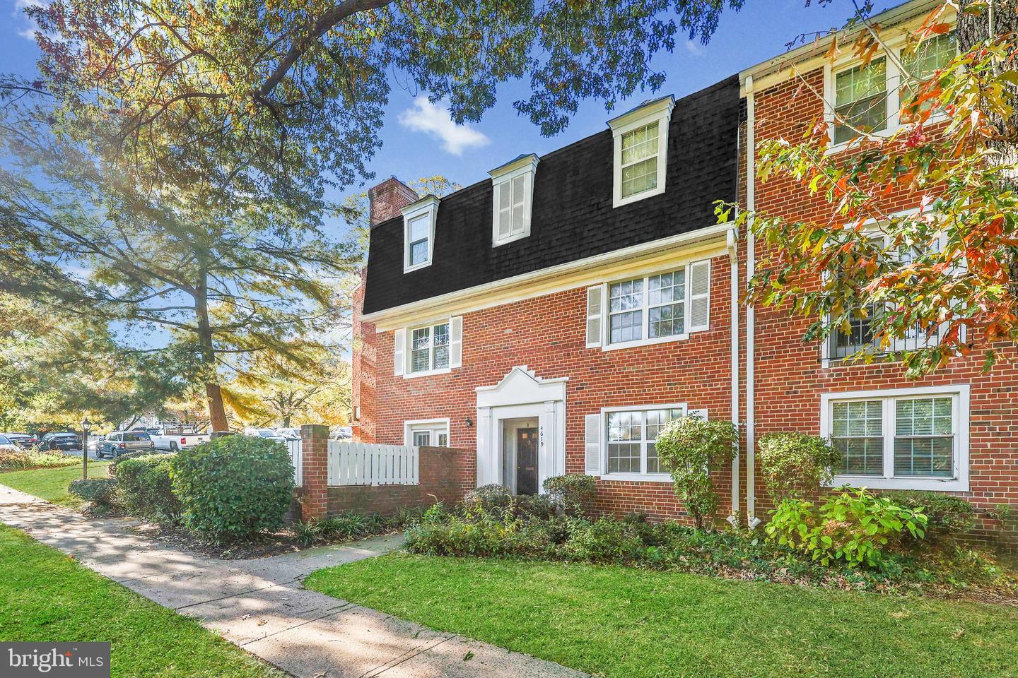 4619-C 28TH RD S #C, ARLINGTON, Virginia 22206, 2 Bedrooms Bedrooms, ,1 BathroomBathrooms,Residential,For sale,4619-C 28TH RD S #C,VAAR2065292 MLS # VAAR2065292 4619-C 28TH RD S #C, ARLINGTON, Virginia 22206, 2 Bedrooms Bedrooms, ,1 BathroomBathrooms,Residential,For sale,4619-C 28TH RD S #C,VAAR2065292 MLS # VAAR2065292