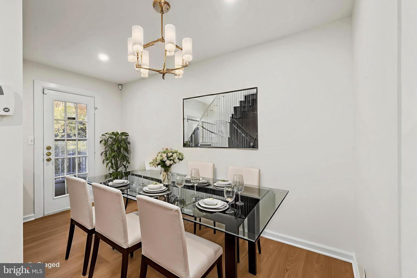 4619-C 28TH RD S #C, ARLINGTON, Virginia 22206, 2 Bedrooms Bedrooms, ,1 BathroomBathrooms,Residential,For sale,4619-C 28TH RD S #C,VAAR2065292 MLS # VAAR2065292 4619-C 28TH RD S #C, ARLINGTON, Virginia 22206, 2 Bedrooms Bedrooms, ,1 BathroomBathrooms,Residential,For sale,4619-C 28TH RD S #C,VAAR2065292 MLS # VAAR2065292