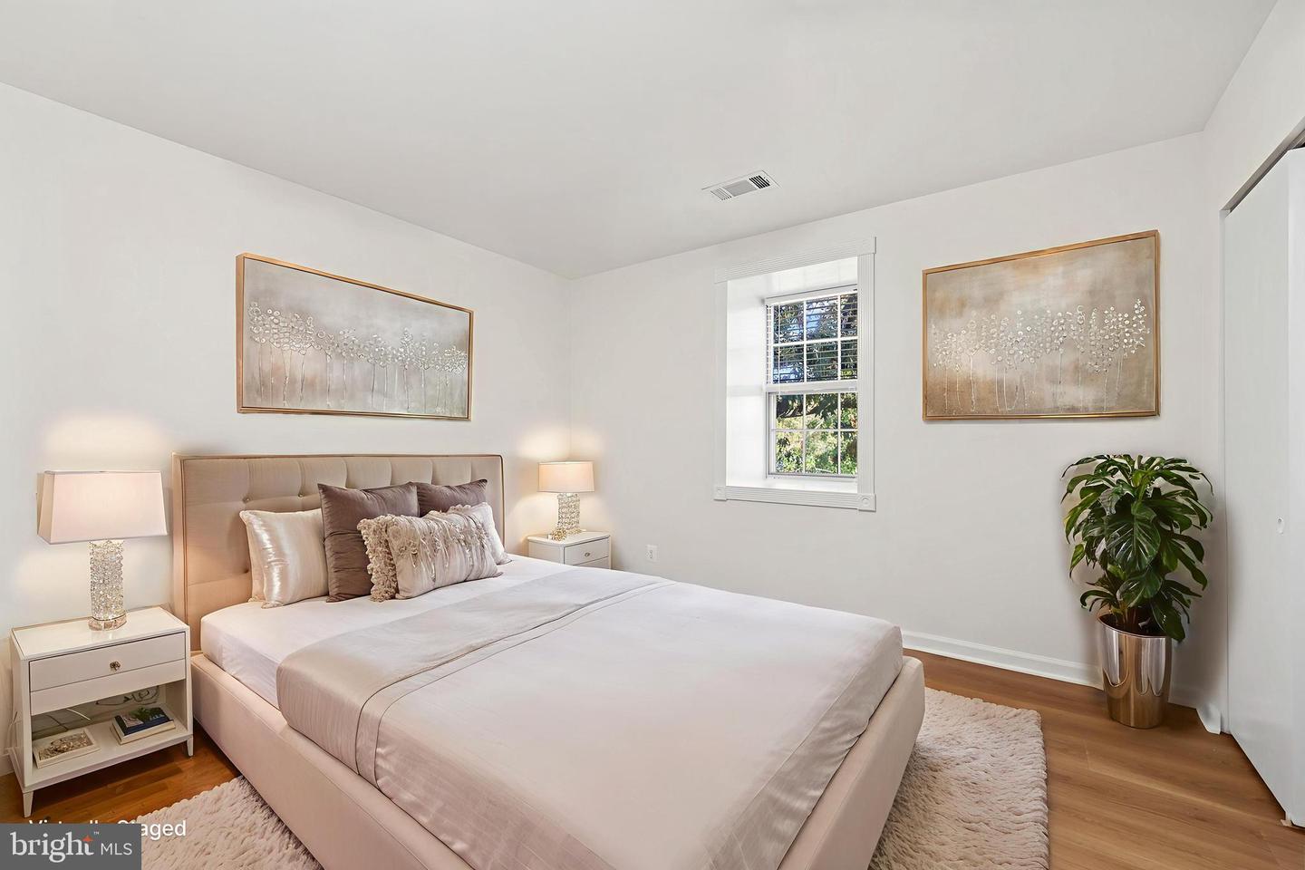 4619-C 28TH RD S #C, ARLINGTON, Virginia 22206, 2 Bedrooms Bedrooms, ,1 BathroomBathrooms,Residential,For sale,4619-C 28TH RD S #C,VAAR2065292 MLS # VAAR2065292 4619-C 28TH RD S #C, ARLINGTON, Virginia 22206, 2 Bedrooms Bedrooms, ,1 BathroomBathrooms,Residential,For sale,4619-C 28TH RD S #C,VAAR2065292 MLS # VAAR2065292