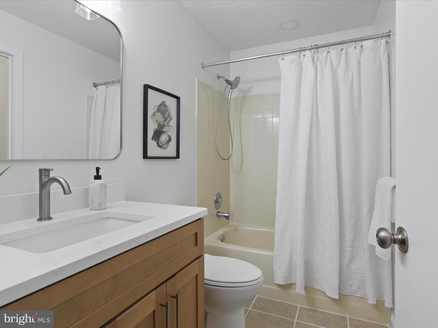 11709 SUMMERCHASE CIR #D, RESTON, Virginia 20194, 2 Bedrooms Bedrooms, 4 Rooms Rooms,2 BathroomsBathrooms,Residential,For sale,11709 SUMMERCHASE CIR #D,VAFX2276010 MLS # VAFX2276010 11709 SUMMERCHASE CIR #D, RESTON, Virginia 20194, 2 Bedrooms Bedrooms, 4 Rooms Rooms,2 BathroomsBathrooms,Residential,For sale,11709 SUMMERCHASE CIR #D,VAFX2276010 MLS # VAFX2276010