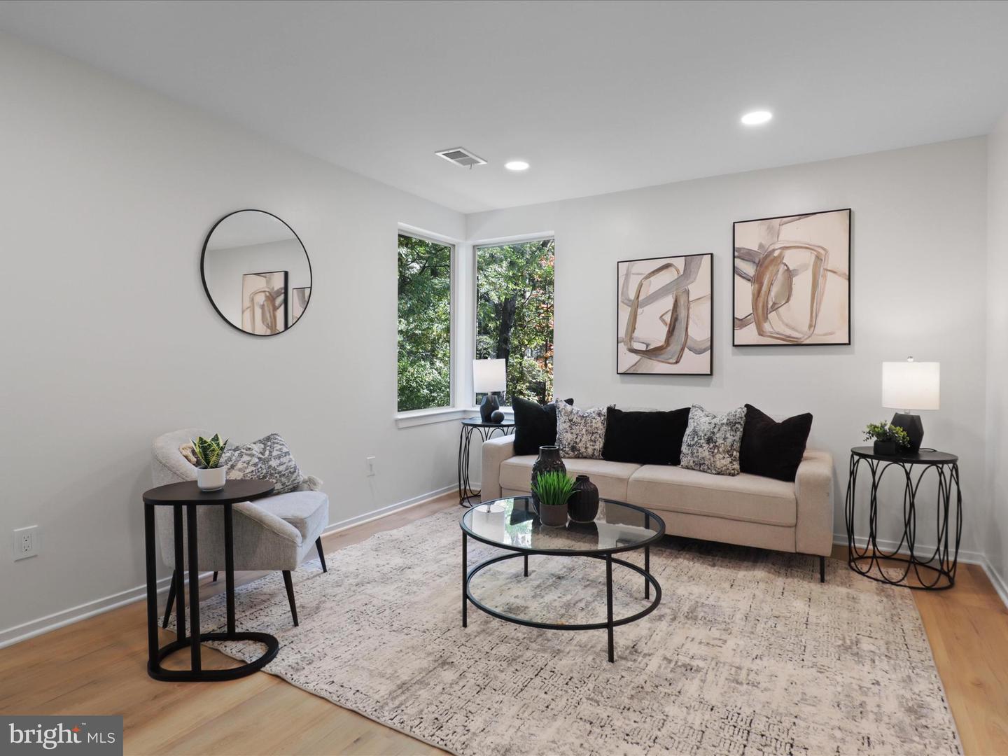 11709 SUMMERCHASE CIR #D, RESTON, Virginia 20194, 2 Bedrooms Bedrooms, 4 Rooms Rooms,2 BathroomsBathrooms,Residential,For sale,11709 SUMMERCHASE CIR #D,VAFX2276010 MLS # VAFX2276010 11709 SUMMERCHASE CIR #D, RESTON, Virginia 20194, 2 Bedrooms Bedrooms, 4 Rooms Rooms,2 BathroomsBathrooms,Residential,For sale,11709 SUMMERCHASE CIR #D,VAFX2276010 MLS # VAFX2276010