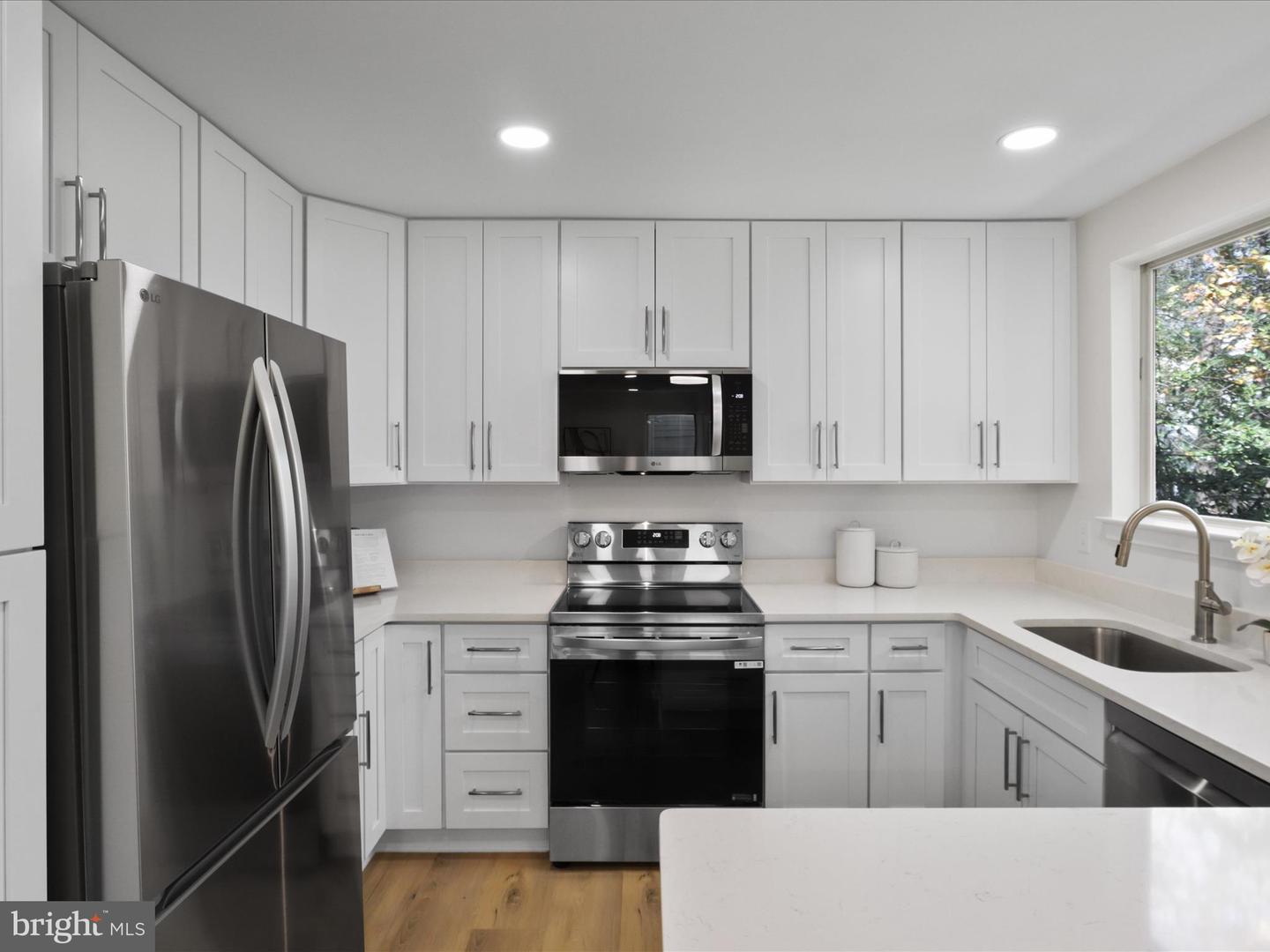 11709 SUMMERCHASE CIR #D, RESTON, Virginia 20194, 2 Bedrooms Bedrooms, 4 Rooms Rooms,2 BathroomsBathrooms,Residential,For sale,11709 SUMMERCHASE CIR #D,VAFX2276010 MLS # VAFX2276010 11709 SUMMERCHASE CIR #D, RESTON, Virginia 20194, 2 Bedrooms Bedrooms, 4 Rooms Rooms,2 BathroomsBathrooms,Residential,For sale,11709 SUMMERCHASE CIR #D,VAFX2276010 MLS # VAFX2276010