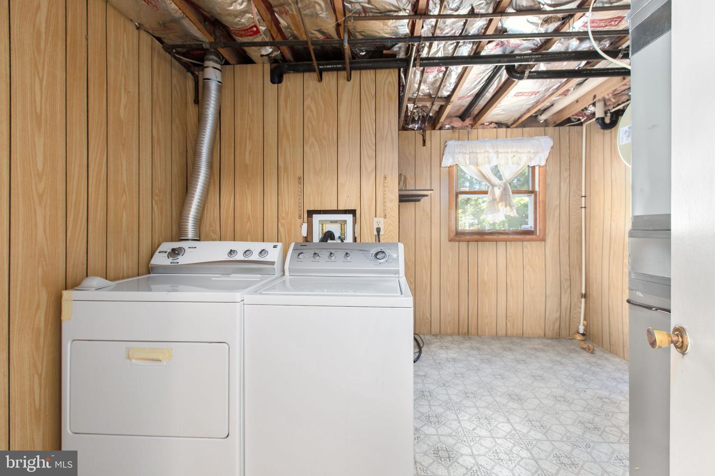 3517 WAVERLY DR, FREDERICKSBURG, Virginia 22407, 3 Bedrooms Bedrooms, ,2 BathroomsBathrooms,Residential,For sale,3517 WAVERLY DR,VASP2037204 MLS # VASP2037204 3517 WAVERLY DR, FREDERICKSBURG, Virginia 22407, 3 Bedrooms Bedrooms, ,2 BathroomsBathrooms,Residential,For sale,3517 WAVERLY DR,VASP2037204 MLS # VASP2037204