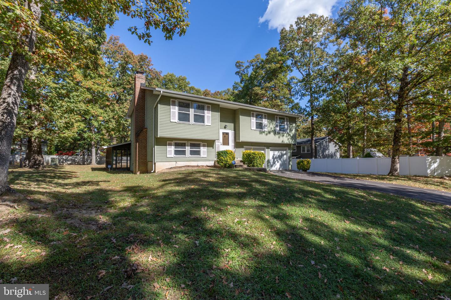 3517 WAVERLY DR, FREDERICKSBURG, Virginia 22407, 3 Bedrooms Bedrooms, ,2 BathroomsBathrooms,Residential,For sale,3517 WAVERLY DR,VASP2037204 MLS # VASP2037204 3517 WAVERLY DR, FREDERICKSBURG, Virginia 22407, 3 Bedrooms Bedrooms, ,2 BathroomsBathrooms,Residential,For sale,3517 WAVERLY DR,VASP2037204 MLS # VASP2037204