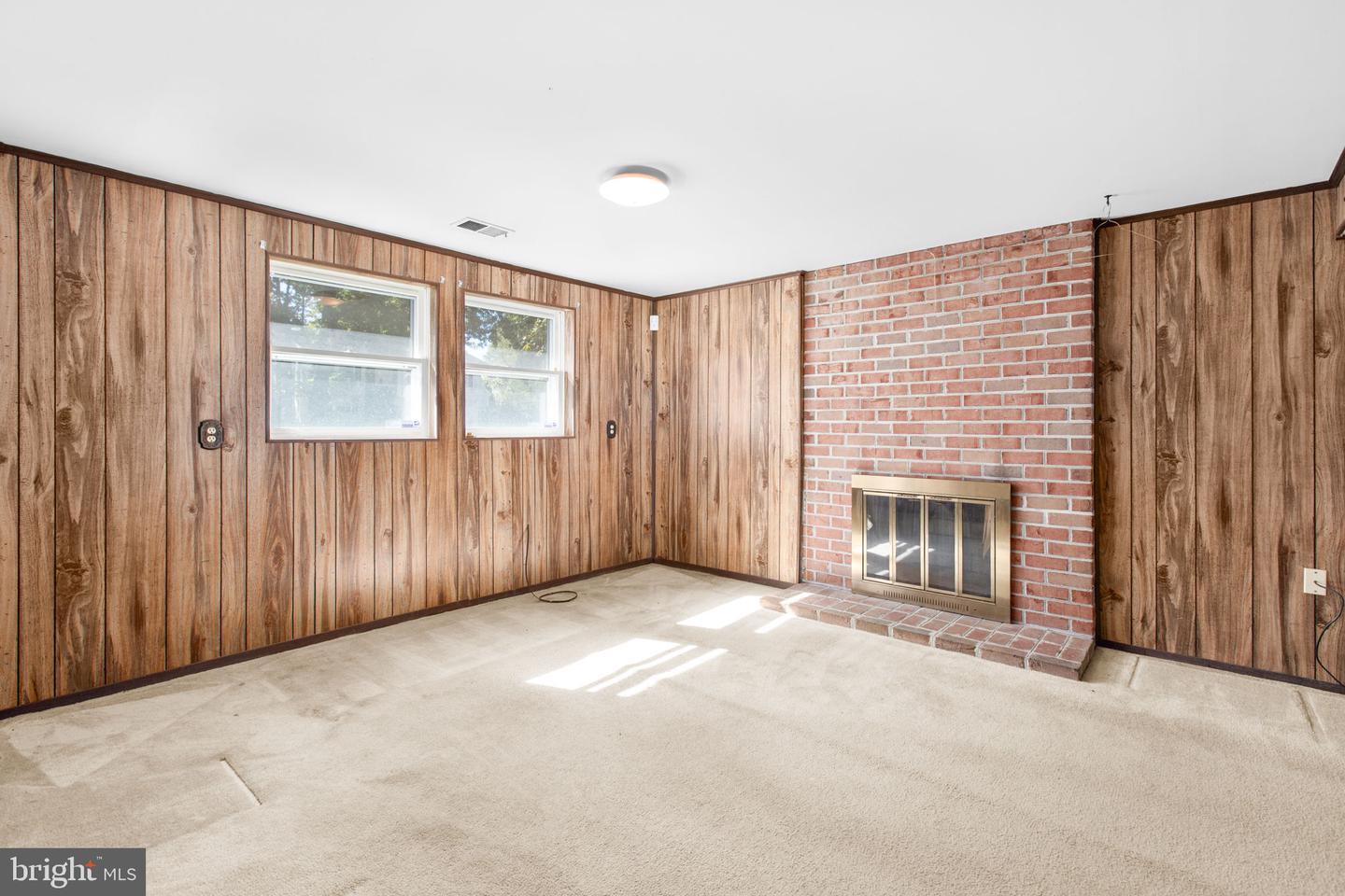 3517 WAVERLY DR, FREDERICKSBURG, Virginia 22407, 3 Bedrooms Bedrooms, ,2 BathroomsBathrooms,Residential,For sale,3517 WAVERLY DR,VASP2037204 MLS # VASP2037204 3517 WAVERLY DR, FREDERICKSBURG, Virginia 22407, 3 Bedrooms Bedrooms, ,2 BathroomsBathrooms,Residential,For sale,3517 WAVERLY DR,VASP2037204 MLS # VASP2037204