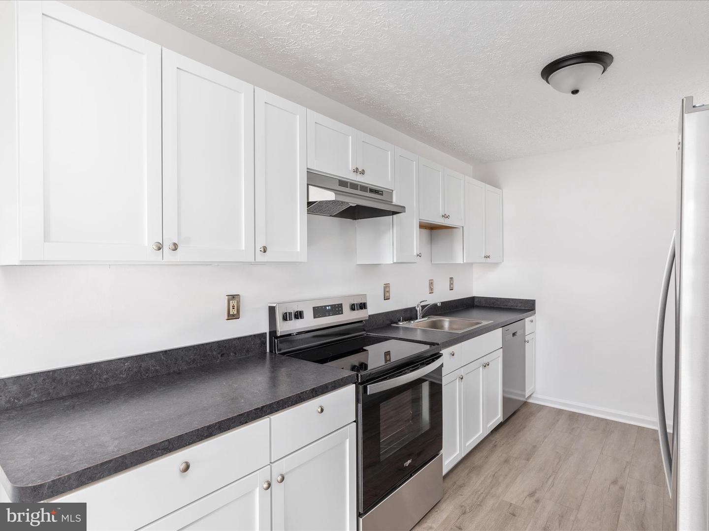 321 SHERANDO CIR, STEPHENS CITY, Virginia 22655, 3 Bedrooms Bedrooms, ,2 BathroomsBathrooms,Residential,For sale,321 SHERANDO CIR,VAFV2037652 MLS # VAFV2037652 321 SHERANDO CIR, STEPHENS CITY, Virginia 22655, 3 Bedrooms Bedrooms, ,2 BathroomsBathrooms,Residential,For sale,321 SHERANDO CIR,VAFV2037652 MLS # VAFV2037652