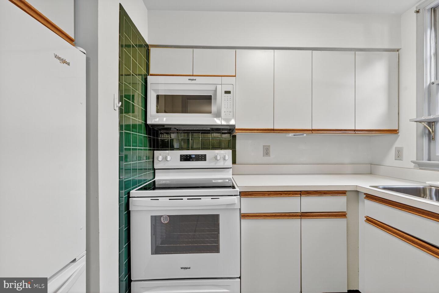 700 W ABINGDON CT, ALEXANDRIA, Virginia 22314, 2 Bedrooms Bedrooms, ,2 BathroomsBathrooms,Residential,For sale,700 W ABINGDON CT,VAAX2051178 MLS # VAAX2051178 700 W ABINGDON CT, ALEXANDRIA, Virginia 22314, 2 Bedrooms Bedrooms, ,2 BathroomsBathrooms,Residential,For sale,700 W ABINGDON CT,VAAX2051178 MLS # VAAX2051178