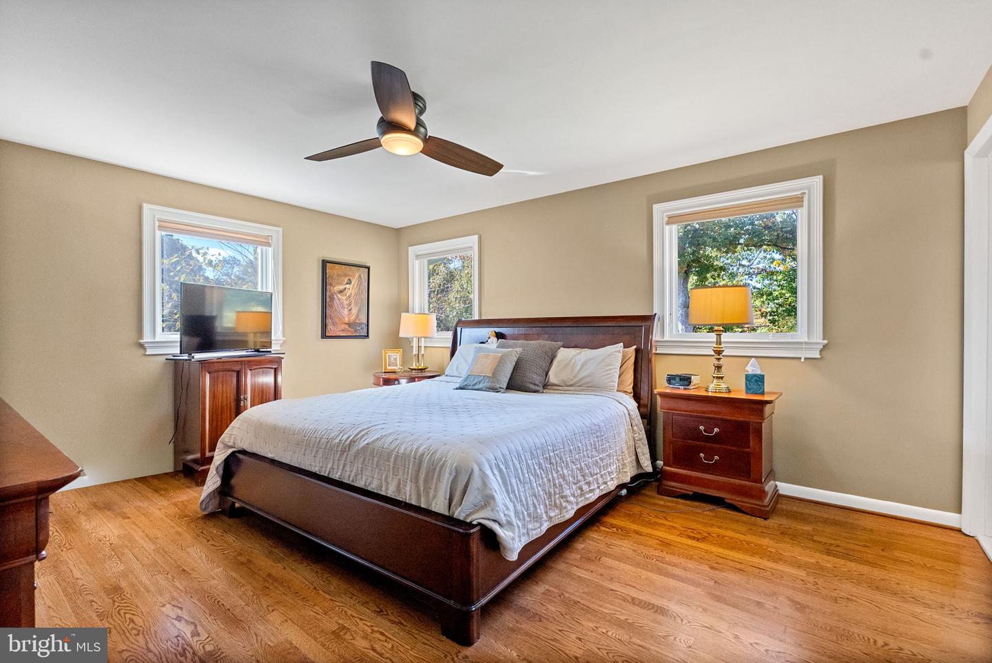 1336 N IVANHOE ST N, ALEXANDRIA, Virginia 22304, 4 Bedrooms Bedrooms, ,3 BathroomsBathrooms,Residential,For sale,1336 N IVANHOE ST N,VAAX2051180 MLS # VAAX2051180 1336 N IVANHOE ST N, ALEXANDRIA, Virginia 22304, 4 Bedrooms Bedrooms, ,3 BathroomsBathrooms,Residential,For sale,1336 N IVANHOE ST N,VAAX2051180 MLS # VAAX2051180