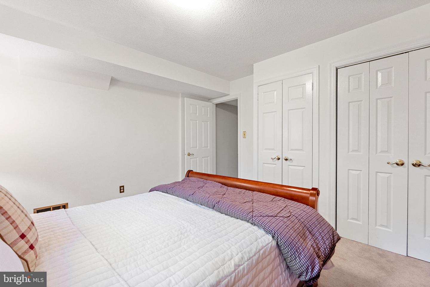 1336 N IVANHOE ST N, ALEXANDRIA, Virginia 22304, 4 Bedrooms Bedrooms, ,3 BathroomsBathrooms,Residential,For sale,1336 N IVANHOE ST N,VAAX2051180 MLS # VAAX2051180 1336 N IVANHOE ST N, ALEXANDRIA, Virginia 22304, 4 Bedrooms Bedrooms, ,3 BathroomsBathrooms,Residential,For sale,1336 N IVANHOE ST N,VAAX2051180 MLS # VAAX2051180