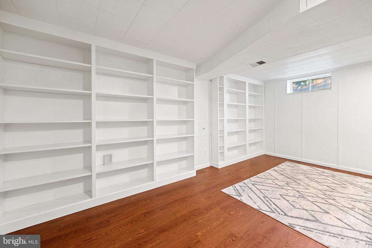 5388 TANEY AVE, ALEXANDRIA, Virginia 22304, 3 Bedrooms Bedrooms, ,1 BathroomBathrooms,Residential,For sale,5388 TANEY AVE,VAAX2051184 MLS # VAAX2051184 5388 TANEY AVE, ALEXANDRIA, Virginia 22304, 3 Bedrooms Bedrooms, ,1 BathroomBathrooms,Residential,For sale,5388 TANEY AVE,VAAX2051184 MLS # VAAX2051184