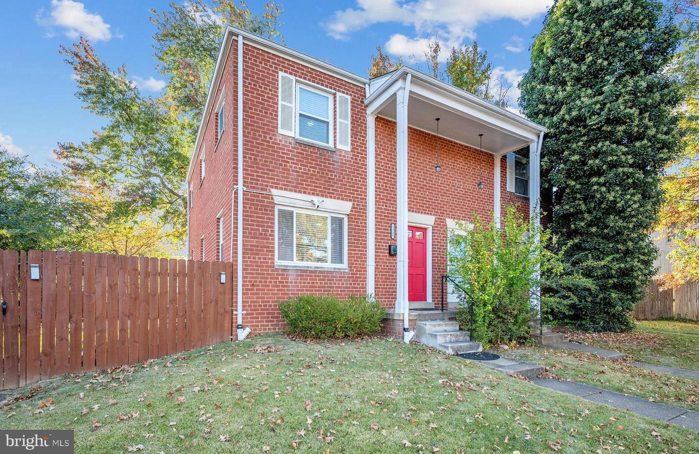 5388 TANEY AVE, ALEXANDRIA, Virginia 22304, 3 Bedrooms Bedrooms, ,1 BathroomBathrooms,Residential,For sale,5388 TANEY AVE,VAAX2051184 MLS # VAAX2051184 5388 TANEY AVE, ALEXANDRIA, Virginia 22304, 3 Bedrooms Bedrooms, ,1 BathroomBathrooms,Residential,For sale,5388 TANEY AVE,VAAX2051184 MLS # VAAX2051184