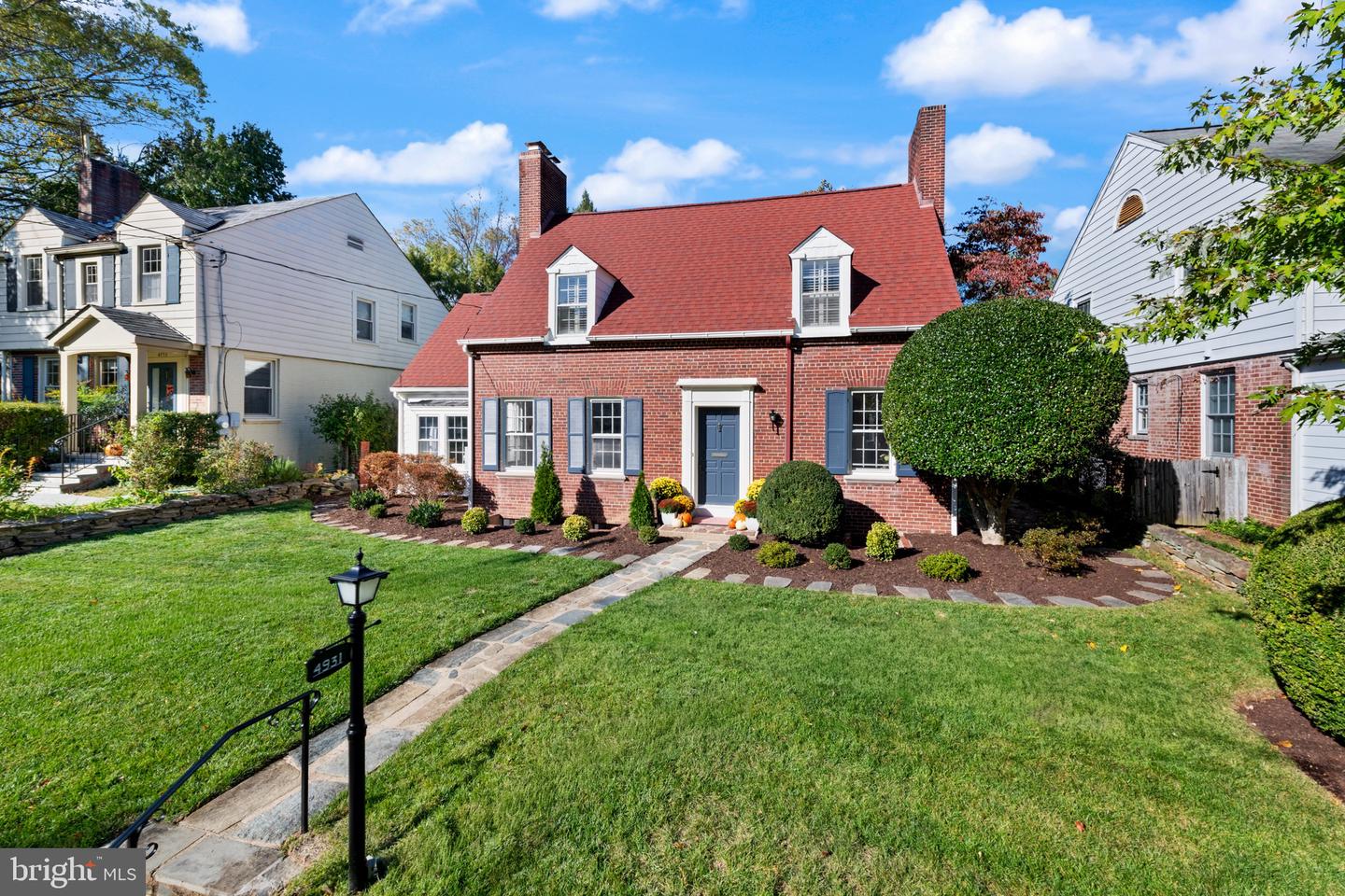 4931 BUTTERWORTH PL NW, WASHINGTON, District Of Columbia 20016, 3 Bedrooms Bedrooms, ,3 BathroomsBathrooms,Residential,For sale,4931 BUTTERWORTH PL NW,DCDC2228670 MLS # DCDC2228670
