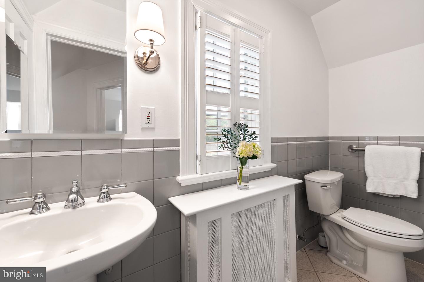 4931 BUTTERWORTH PL NW, WASHINGTON, District Of Columbia 20016, 3 Bedrooms Bedrooms, ,3 BathroomsBathrooms,Residential,For sale,4931 BUTTERWORTH PL NW,DCDC2228670 MLS # DCDC2228670