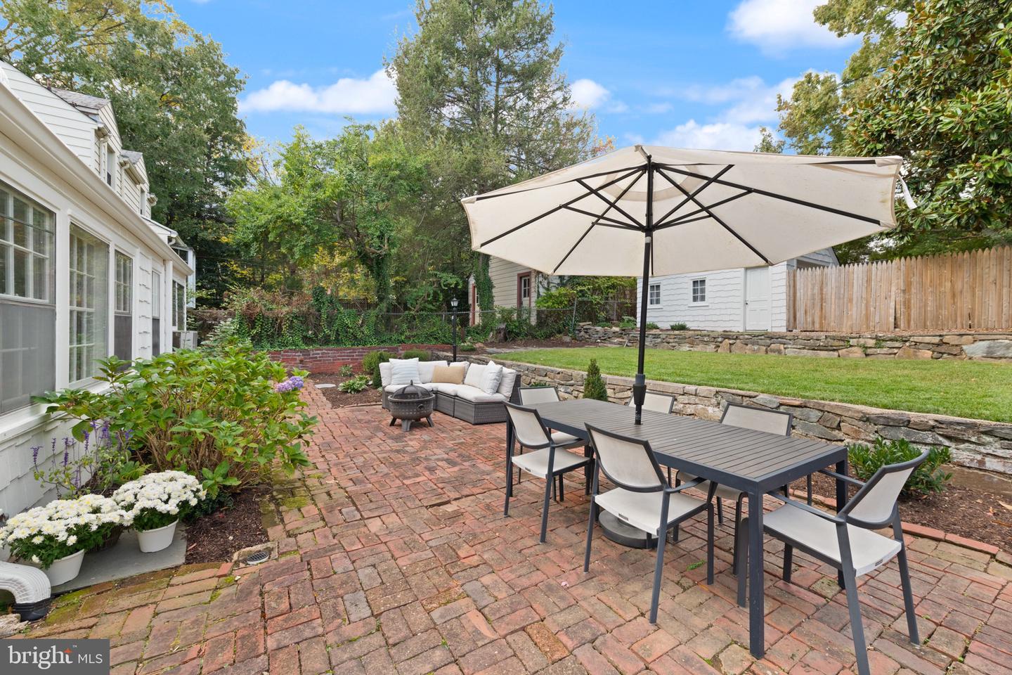 4931 BUTTERWORTH PL NW, WASHINGTON, District Of Columbia 20016, 3 Bedrooms Bedrooms, ,3 BathroomsBathrooms,Residential,For sale,4931 BUTTERWORTH PL NW,DCDC2228670 MLS # DCDC2228670