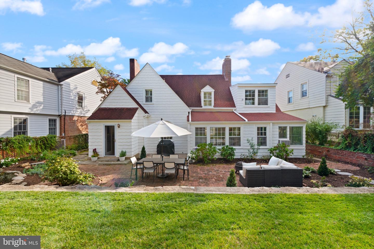 4931 BUTTERWORTH PL NW, WASHINGTON, District Of Columbia 20016, 3 Bedrooms Bedrooms, ,3 BathroomsBathrooms,Residential,For sale,4931 BUTTERWORTH PL NW,DCDC2228670 MLS # DCDC2228670