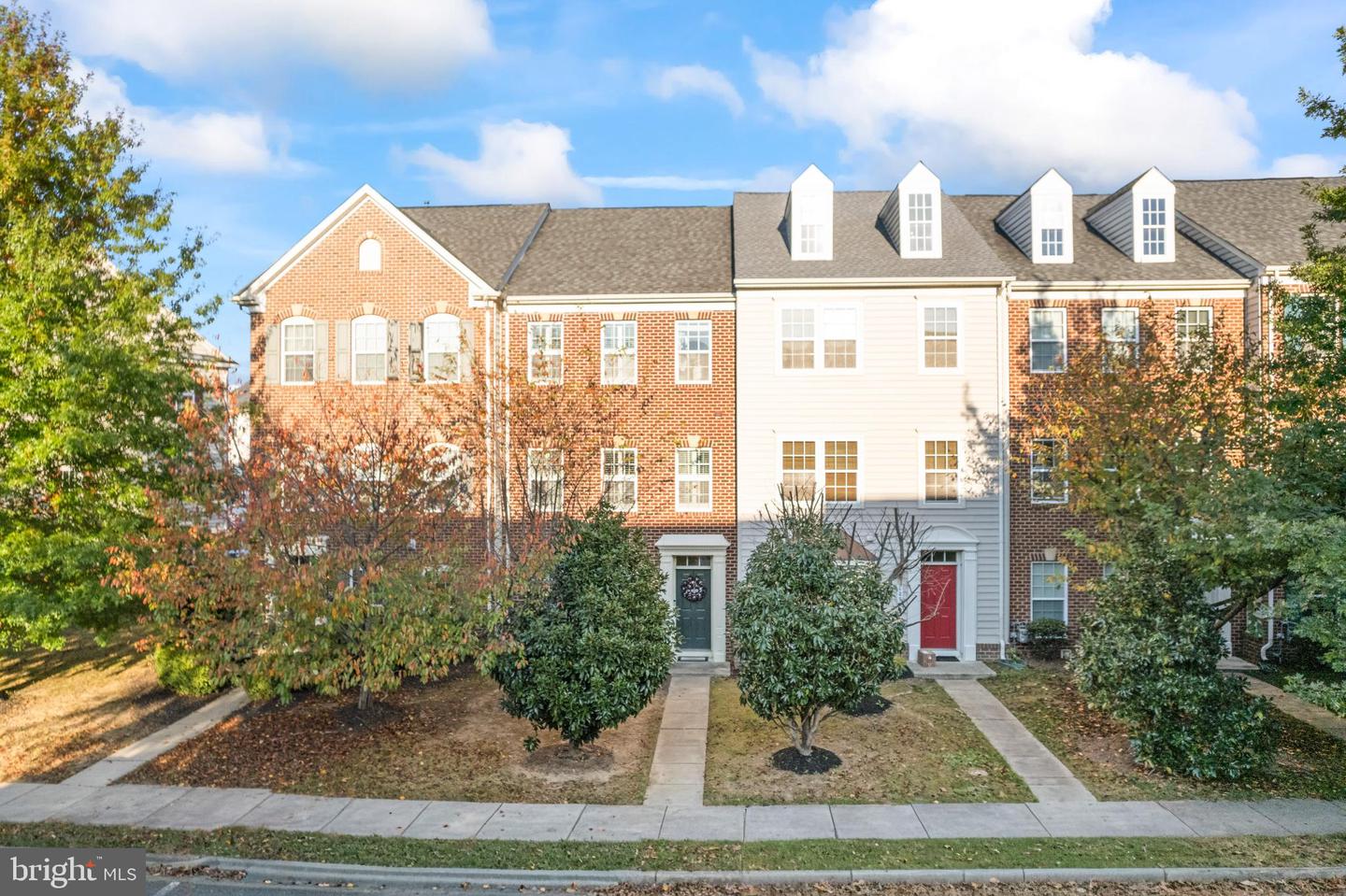 12744 STONE LINED CIR, WOODBRIDGE, Virginia 22192, 4 Bedrooms Bedrooms, 10 Rooms Rooms,3 BathroomsBathrooms,Residential,For sale,12744 STONE LINED CIR,VAPW2106708 MLS # VAPW2106708 12744 STONE LINED CIR, WOODBRIDGE, Virginia 22192, 4 Bedrooms Bedrooms, 10 Rooms Rooms,3 BathroomsBathrooms,Residential,For sale,12744 STONE LINED CIR,VAPW2106708 MLS # VAPW2106708
