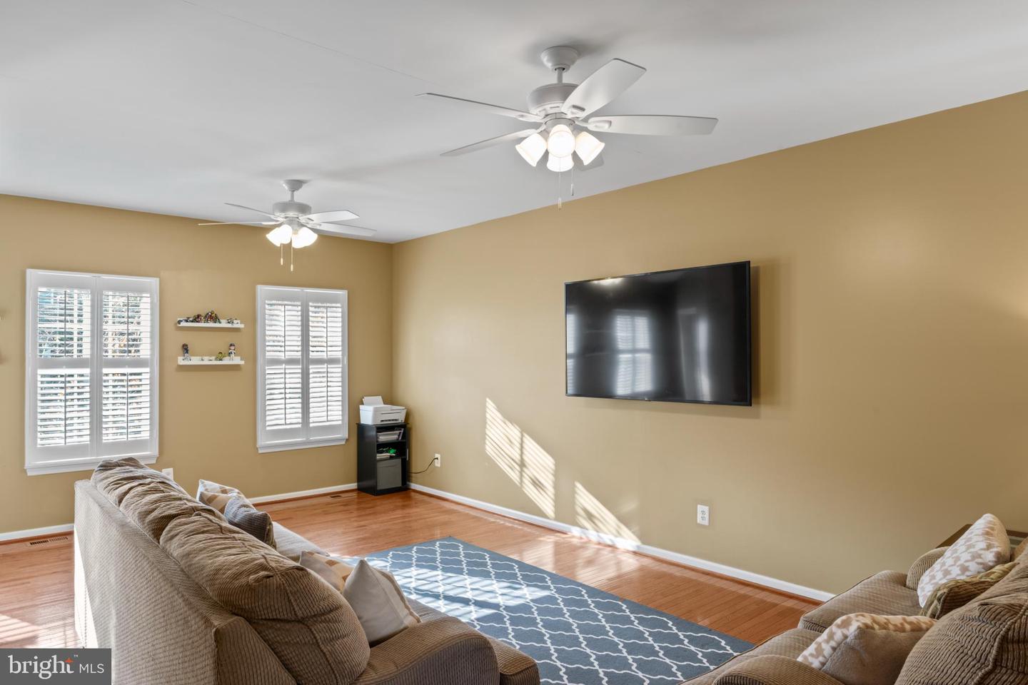 12744 STONE LINED CIR, WOODBRIDGE, Virginia 22192, 4 Bedrooms Bedrooms, 10 Rooms Rooms,3 BathroomsBathrooms,Residential,For sale,12744 STONE LINED CIR,VAPW2106708 MLS # VAPW2106708 12744 STONE LINED CIR, WOODBRIDGE, Virginia 22192, 4 Bedrooms Bedrooms, 10 Rooms Rooms,3 BathroomsBathrooms,Residential,For sale,12744 STONE LINED CIR,VAPW2106708 MLS # VAPW2106708