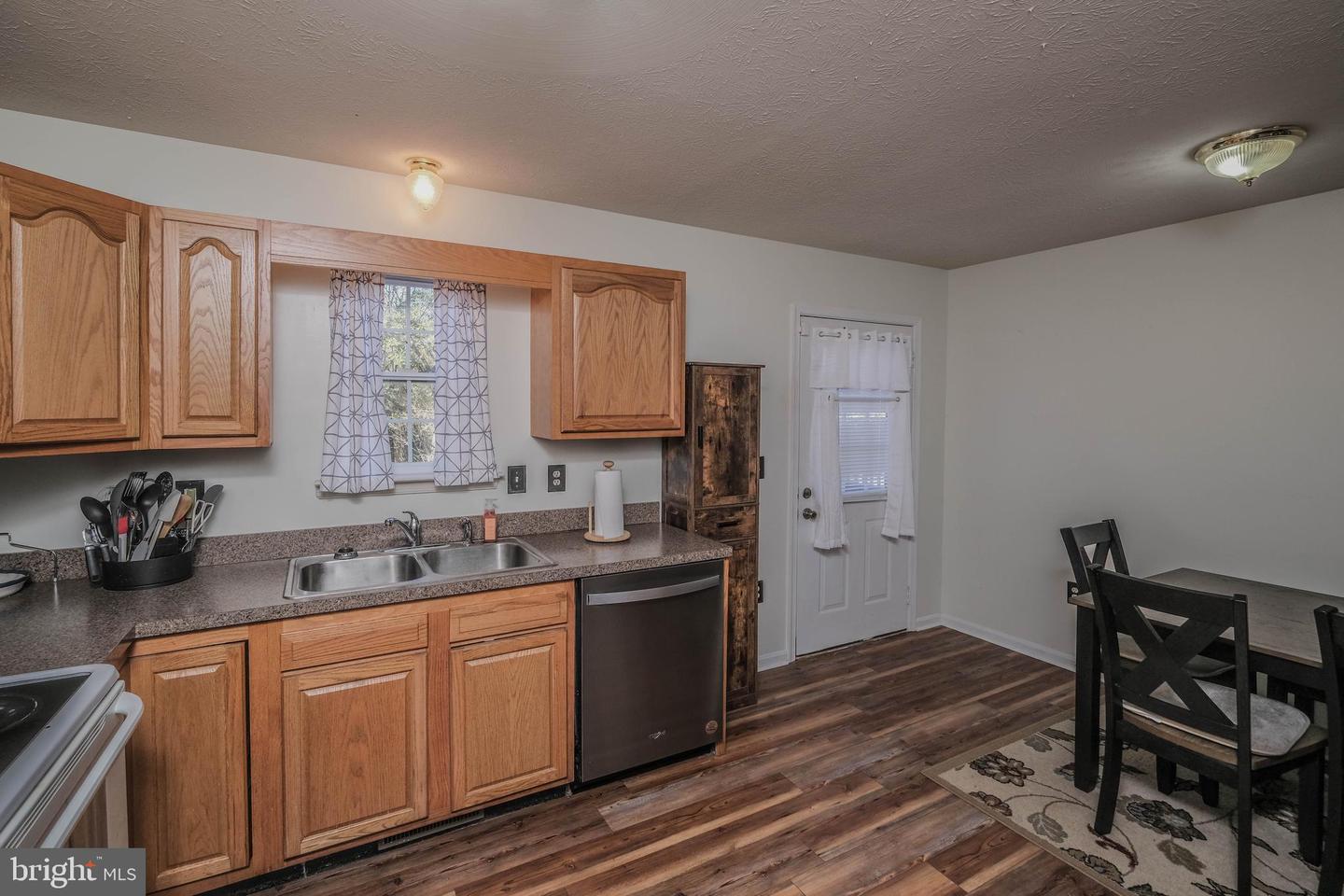 460 CHERRYDALE AVE, FRONT ROYAL, Virginia 22630, 3 Bedrooms Bedrooms, ,2 BathroomsBathrooms,Residential,For sale,460 CHERRYDALE AVE,VAWR2012628 MLS # VAWR2012628 460 CHERRYDALE AVE, FRONT ROYAL, Virginia 22630, 3 Bedrooms Bedrooms, ,2 BathroomsBathrooms,Residential,For sale,460 CHERRYDALE AVE,VAWR2012628 MLS # VAWR2012628