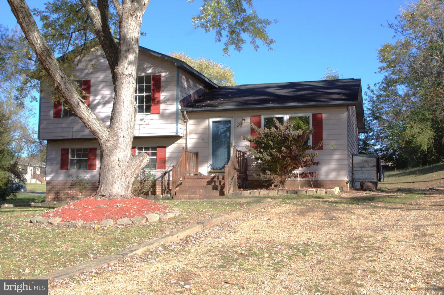 85 BREEZEWOOD DR, FREDERICKSBURG, Virginia 22407, 3 Bedrooms Bedrooms, ,3 BathroomsBathrooms,Residential,For sale,85 BREEZEWOOD DR,VASP2037228 MLS # VASP2037228 85 BREEZEWOOD DR, FREDERICKSBURG, Virginia 22407, 3 Bedrooms Bedrooms, ,3 BathroomsBathrooms,Residential,For sale,85 BREEZEWOOD DR,VASP2037228 MLS # VASP2037228