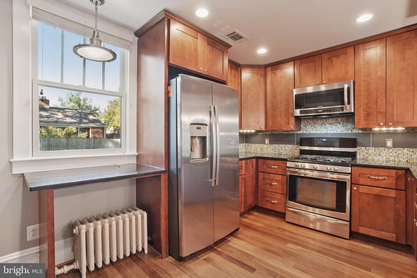 520 25TH ST S, ARLINGTON, Virginia 22202, 3 Bedrooms Bedrooms, ,2 BathroomsBathrooms,Residential,For sale,520 25TH ST S,VAAR2065358 MLS # VAAR2065358 520 25TH ST S, ARLINGTON, Virginia 22202, 3 Bedrooms Bedrooms, ,2 BathroomsBathrooms,Residential,For sale,520 25TH ST S,VAAR2065358 MLS # VAAR2065358