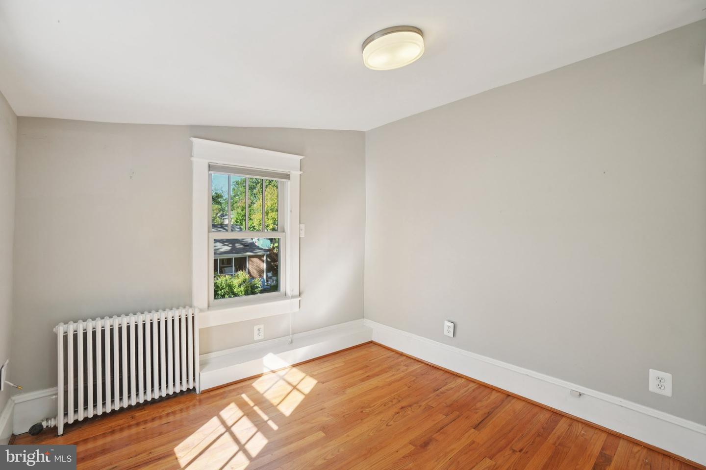 520 25TH ST S, ARLINGTON, Virginia 22202, 3 Bedrooms Bedrooms, ,2 BathroomsBathrooms,Residential,For sale,520 25TH ST S,VAAR2065358 MLS # VAAR2065358 520 25TH ST S, ARLINGTON, Virginia 22202, 3 Bedrooms Bedrooms, ,2 BathroomsBathrooms,Residential,For sale,520 25TH ST S,VAAR2065358 MLS # VAAR2065358