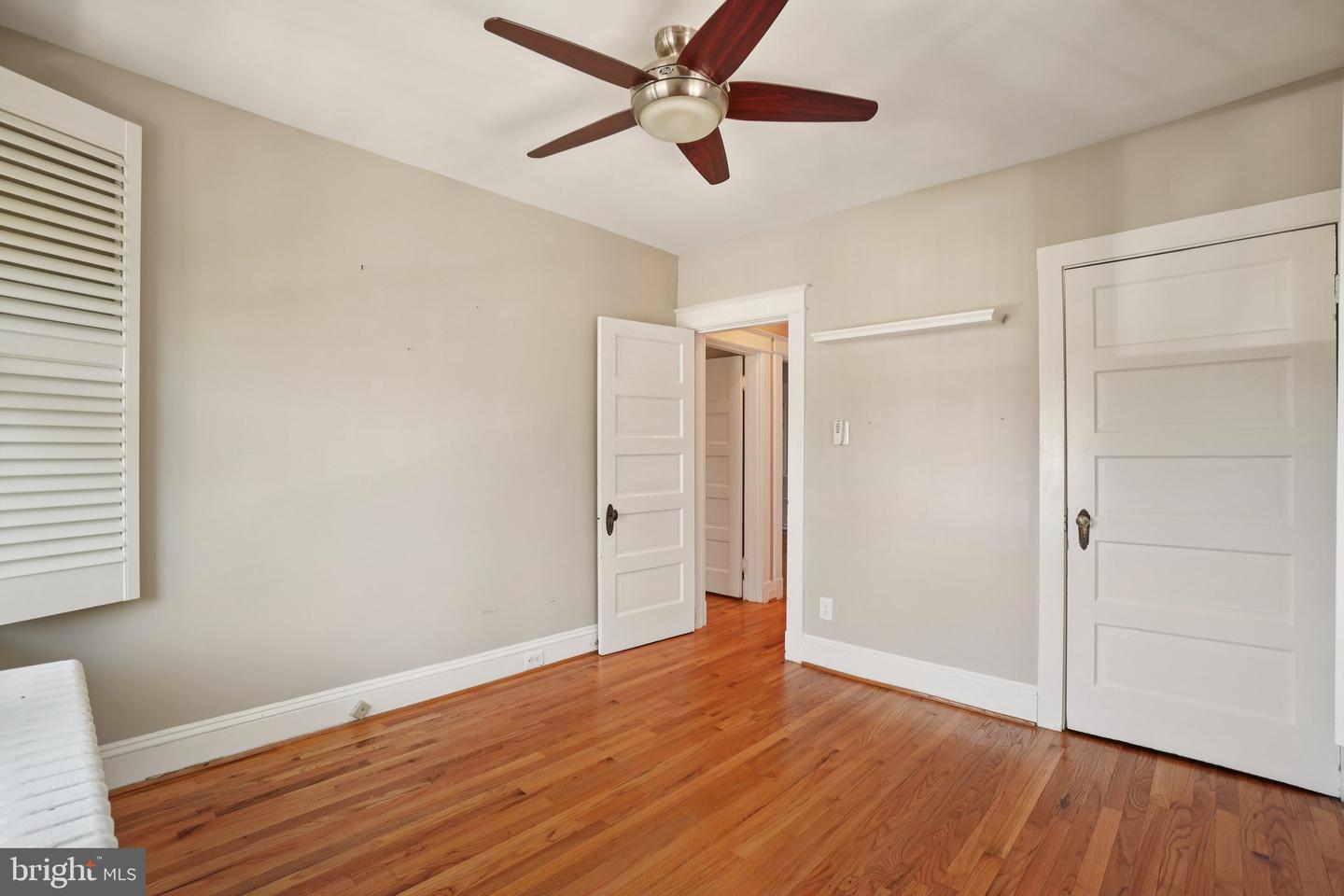 520 25TH ST S, ARLINGTON, Virginia 22202, 3 Bedrooms Bedrooms, ,2 BathroomsBathrooms,Residential,For sale,520 25TH ST S,VAAR2065358 MLS # VAAR2065358 520 25TH ST S, ARLINGTON, Virginia 22202, 3 Bedrooms Bedrooms, ,2 BathroomsBathrooms,Residential,For sale,520 25TH ST S,VAAR2065358 MLS # VAAR2065358