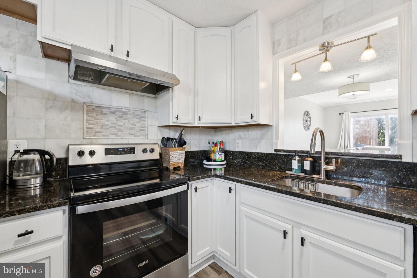 8639 UNION PL, MANASSAS PARK, Virginia 20111, 3 Bedrooms Bedrooms, ,2 BathroomsBathrooms,Residential,For sale,8639 UNION PL,VAMP2003420 MLS # VAMP2003420 8639 UNION PL, MANASSAS PARK, Virginia 20111, 3 Bedrooms Bedrooms, ,2 BathroomsBathrooms,Residential,For sale,8639 UNION PL,VAMP2003420 MLS # VAMP2003420
