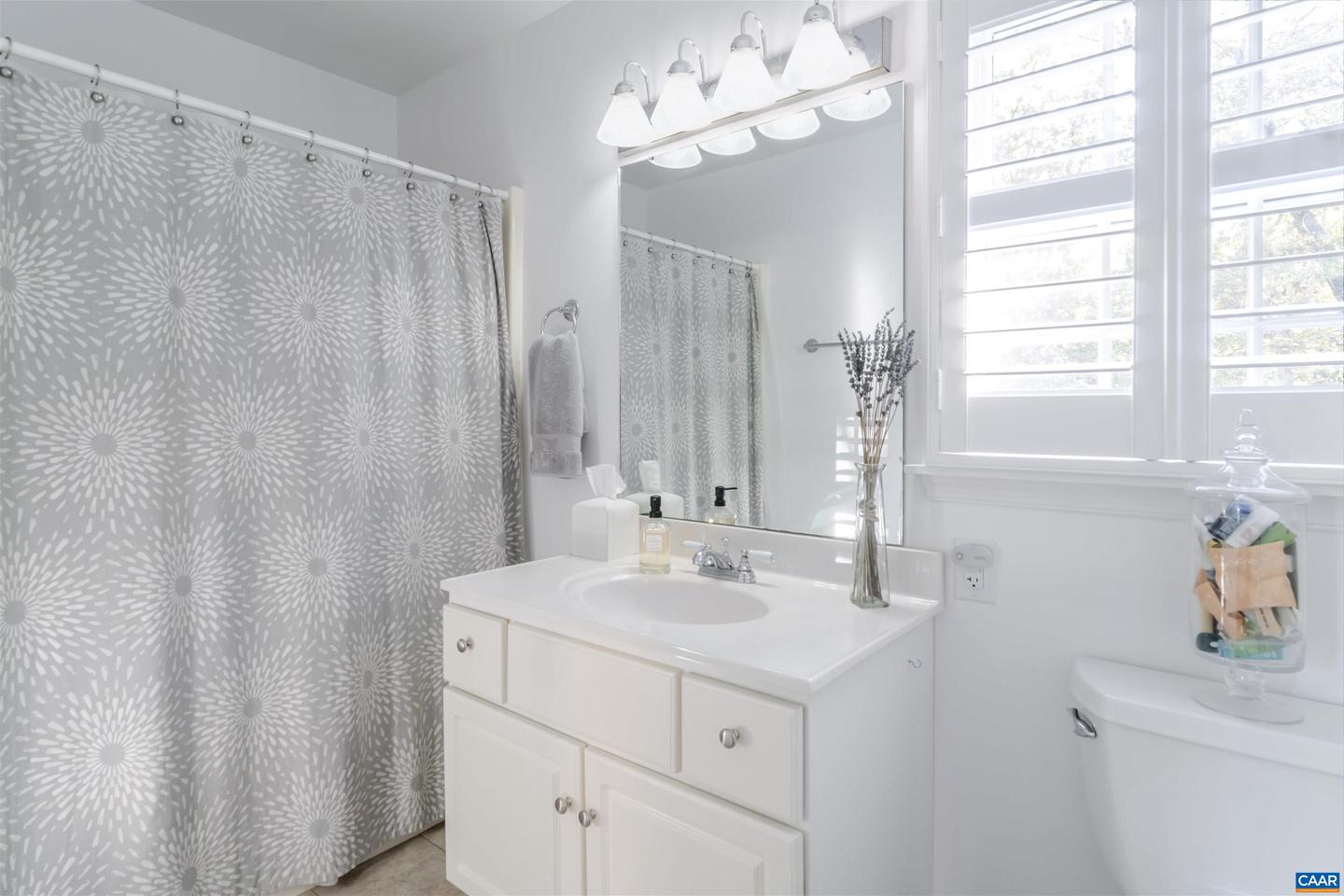 3359 MARSDEN PT, KESWICK, Virginia 22947, 5 Bedrooms Bedrooms, ,3 BathroomsBathrooms,Residential,For sale,3359 MARSDEN PT,670397 MLS # 670397 3359 MARSDEN PT, KESWICK, Virginia 22947, 5 Bedrooms Bedrooms, ,3 BathroomsBathrooms,Residential,For sale,3359 MARSDEN PT,670397 MLS # 670397