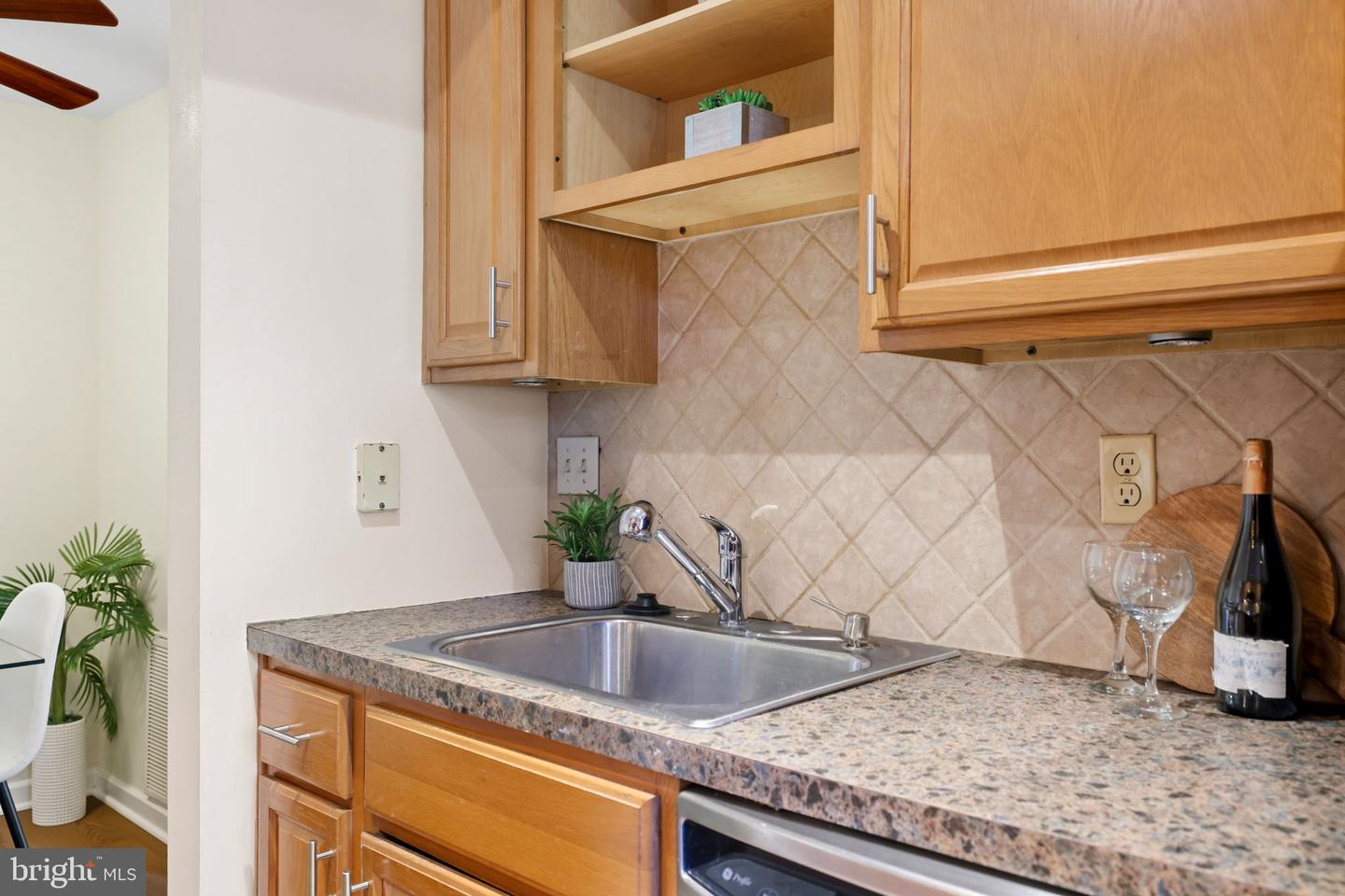 806 S ARLINGTON MILL DR #104, ARLINGTON, Virginia 22204, 2 Bedrooms Bedrooms, ,1 BathroomBathrooms,Residential,For sale,806 S ARLINGTON MILL DR #104,VAAR2065366 MLS # VAAR2065366 806 S ARLINGTON MILL DR #104, ARLINGTON, Virginia 22204, 2 Bedrooms Bedrooms, ,1 BathroomBathrooms,Residential,For sale,806 S ARLINGTON MILL DR #104,VAAR2065366 MLS # VAAR2065366